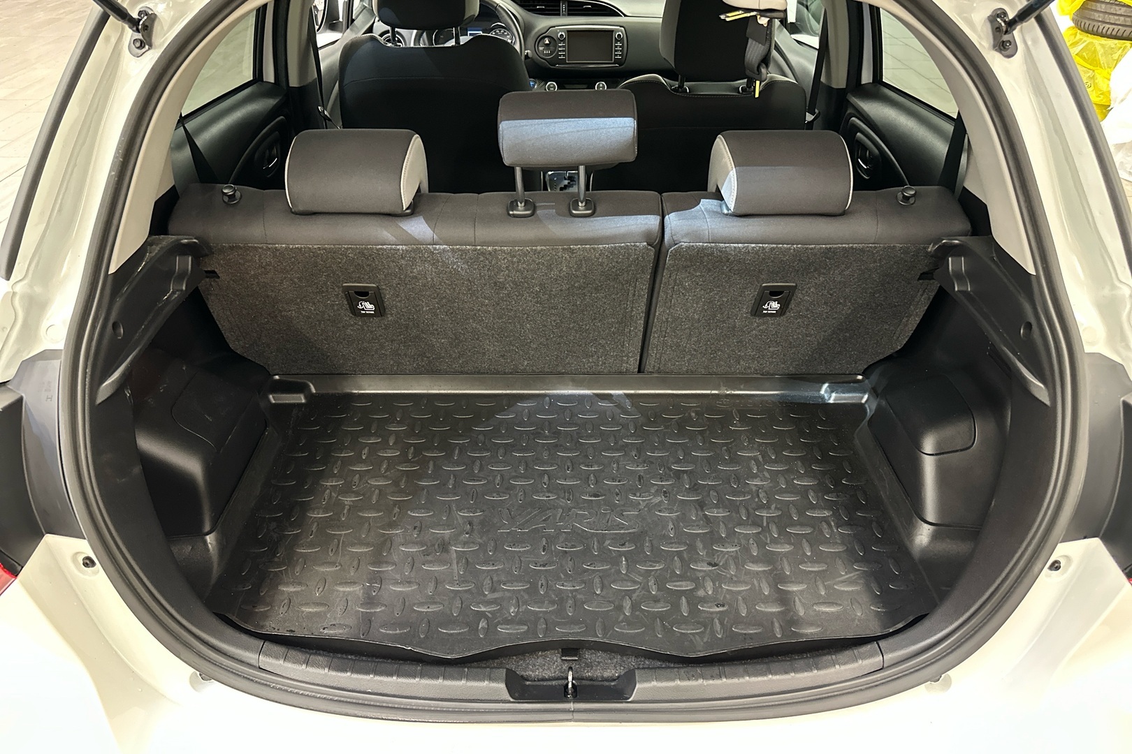 TOYOTA Yaris 2020