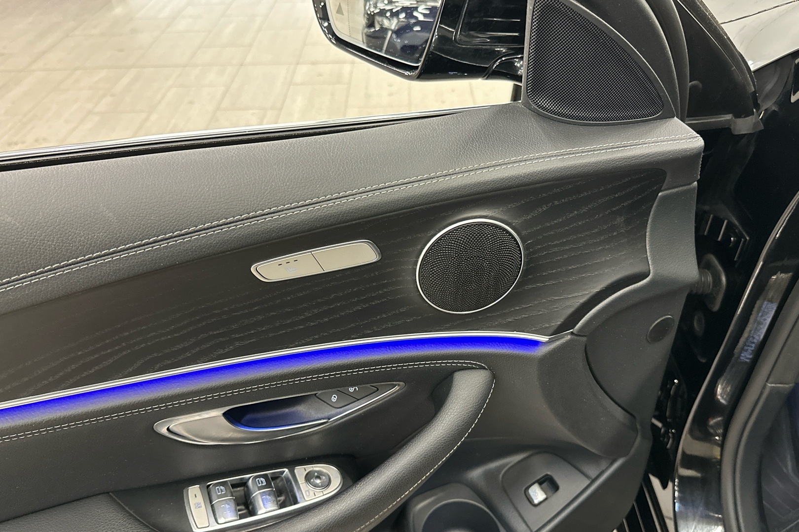 MERCEDES-BENZ E 2021