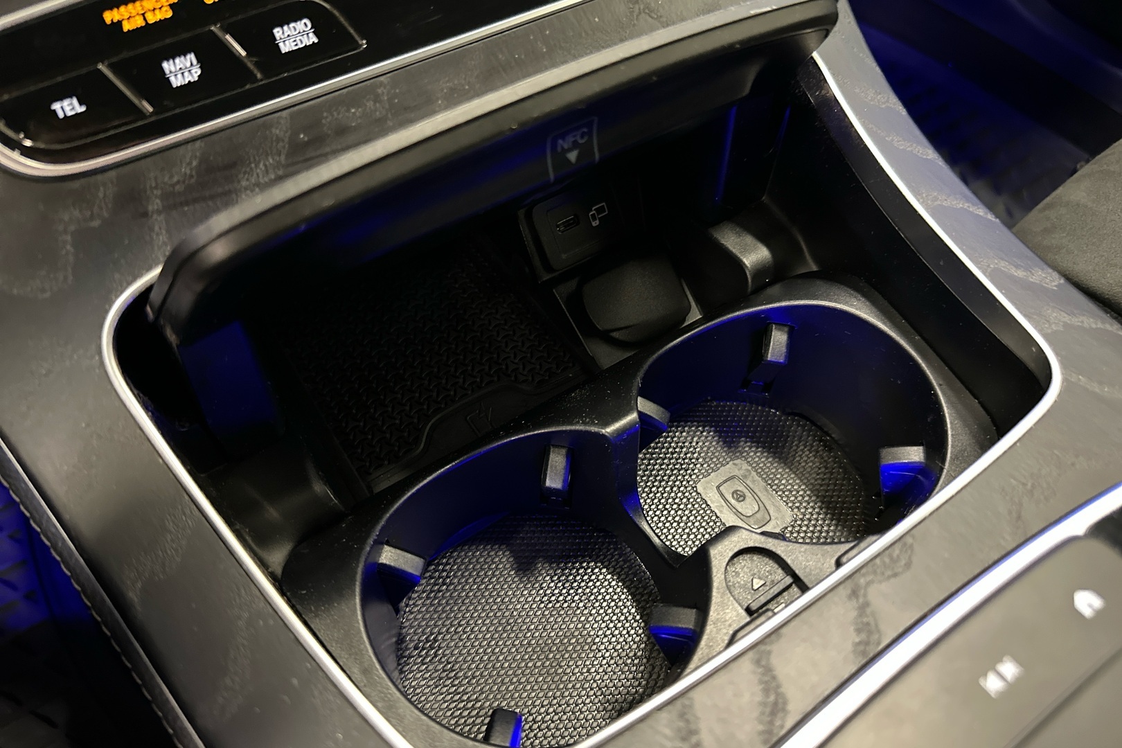 MERCEDES-BENZ E 2021