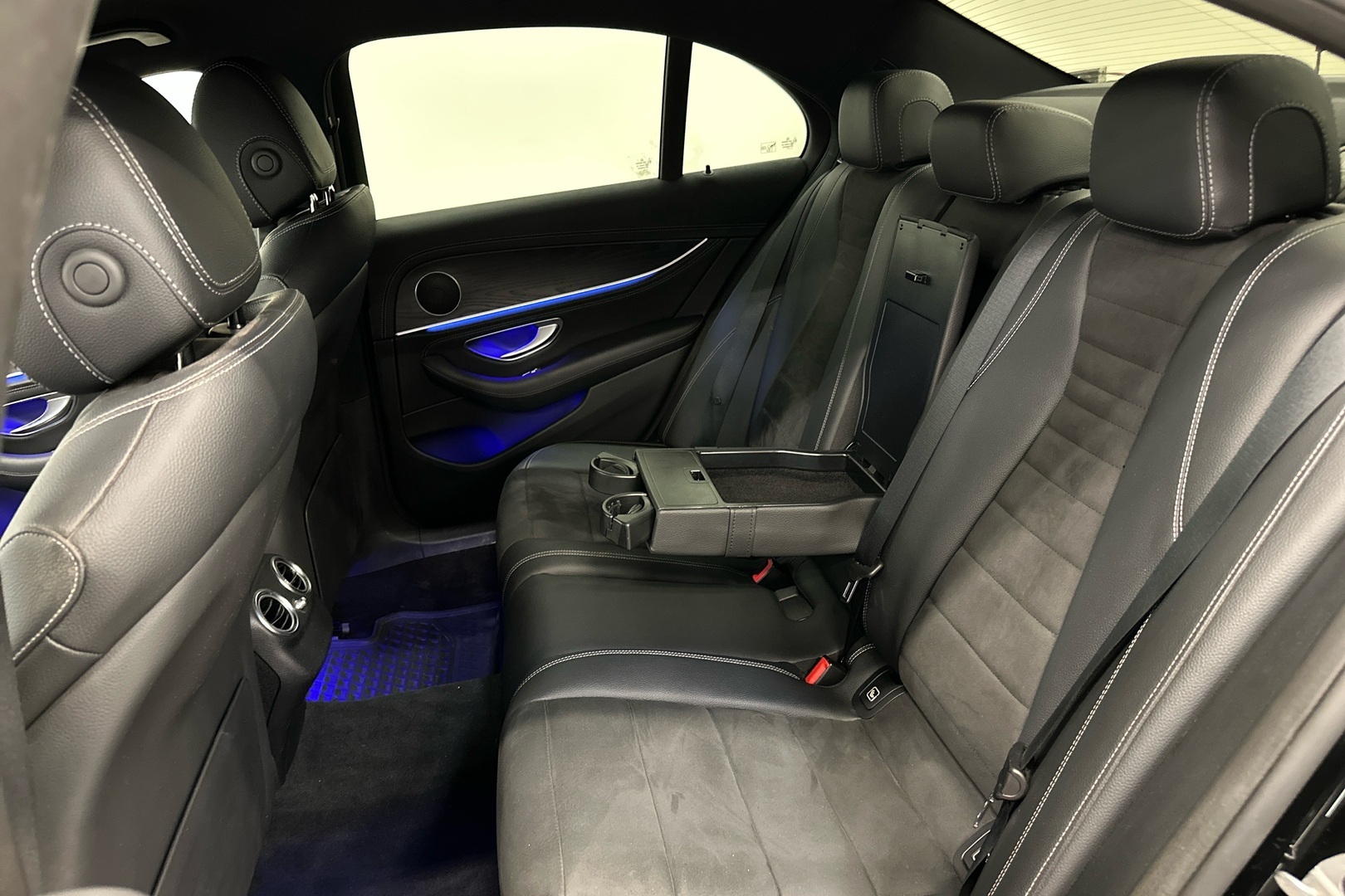 MERCEDES-BENZ E 2021