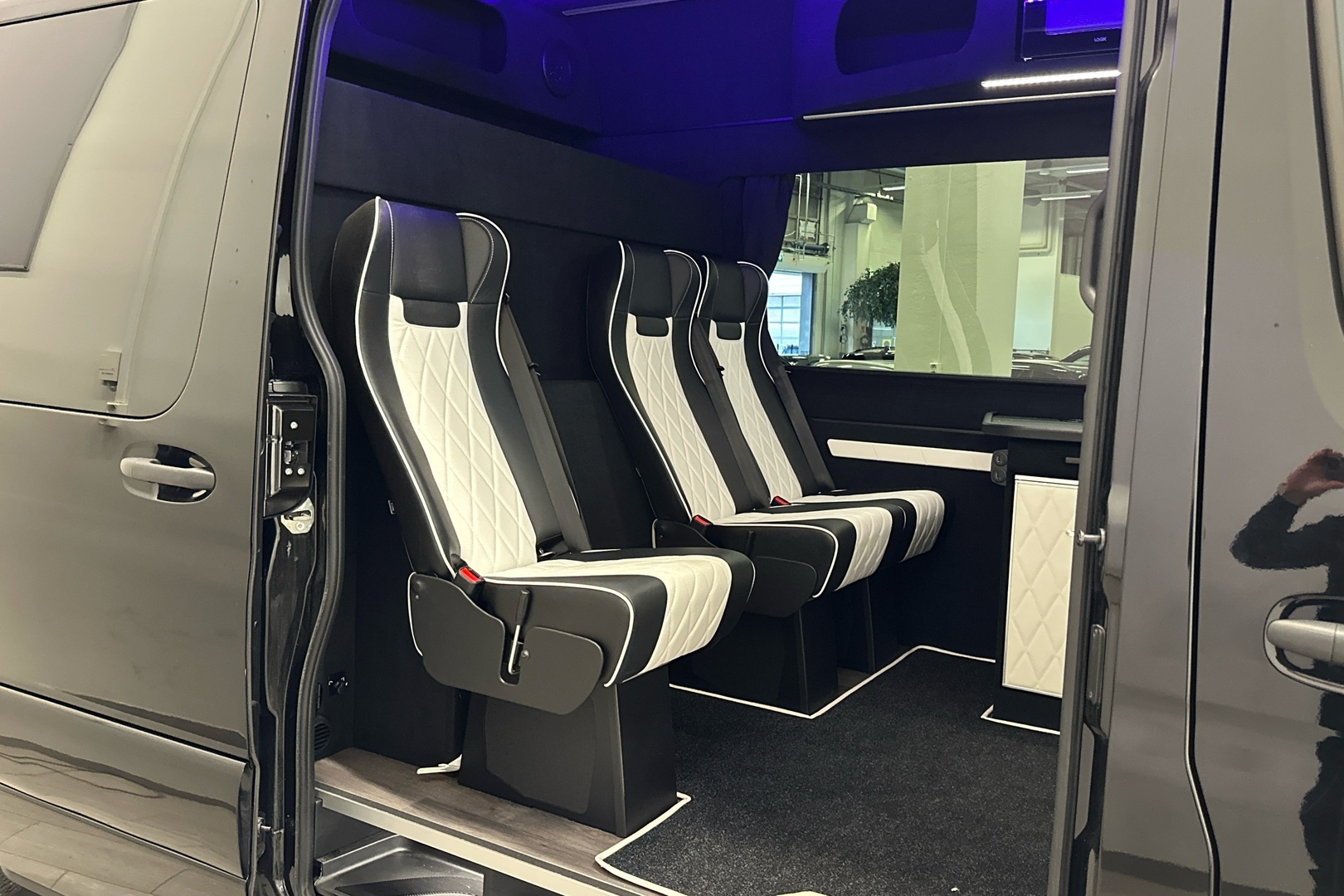 MERCEDES-BENZ Sprinter 2025