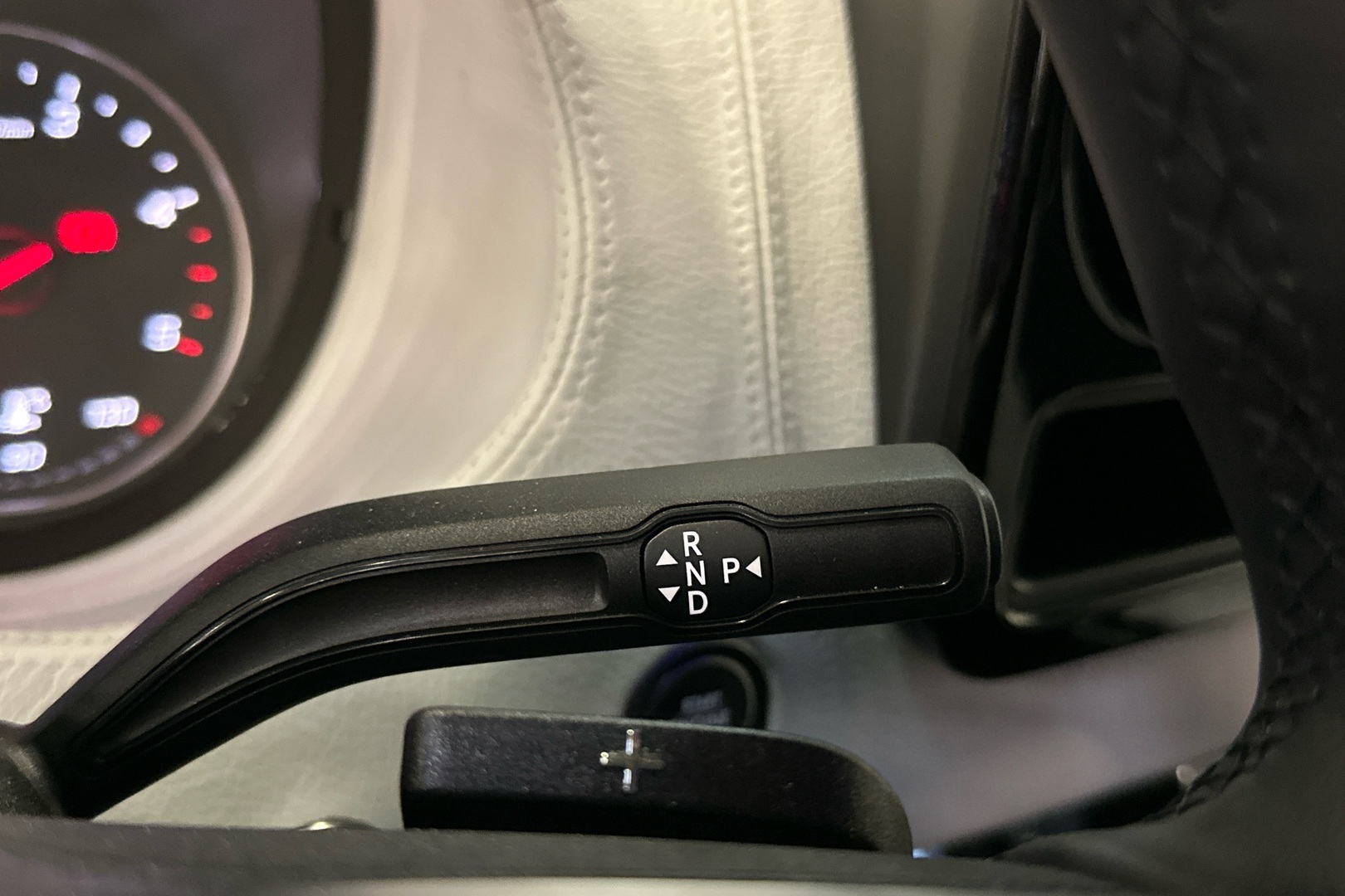 MERCEDES-BENZ Sprinter 2025