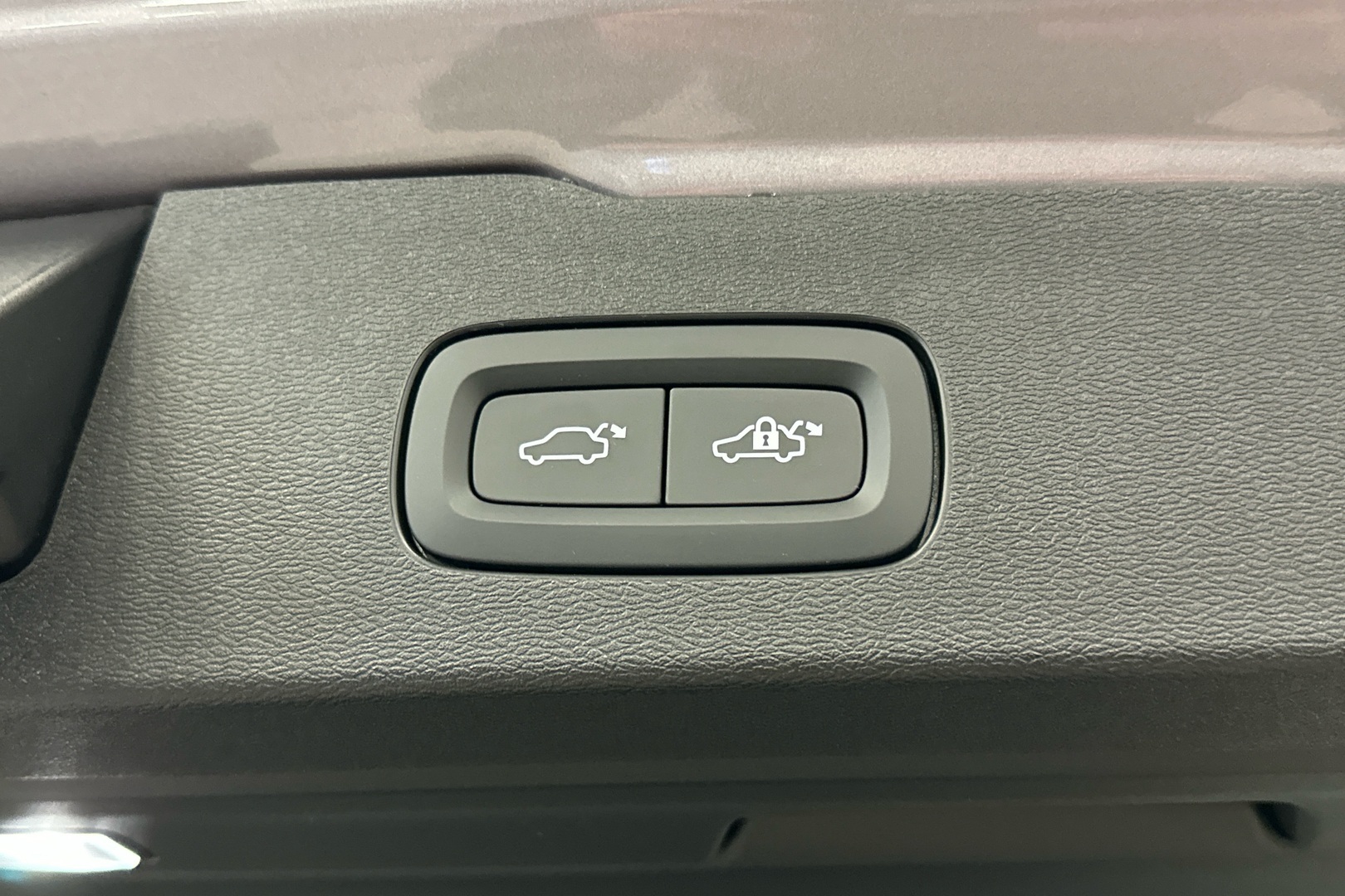 VOLVO V60 2026