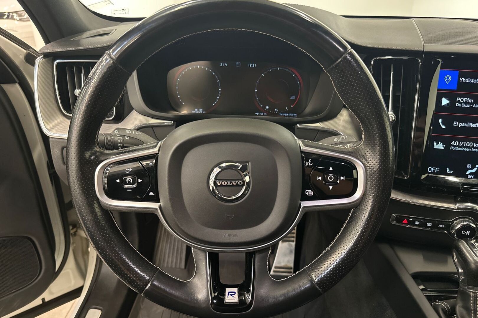 VOLVO XC60 2019