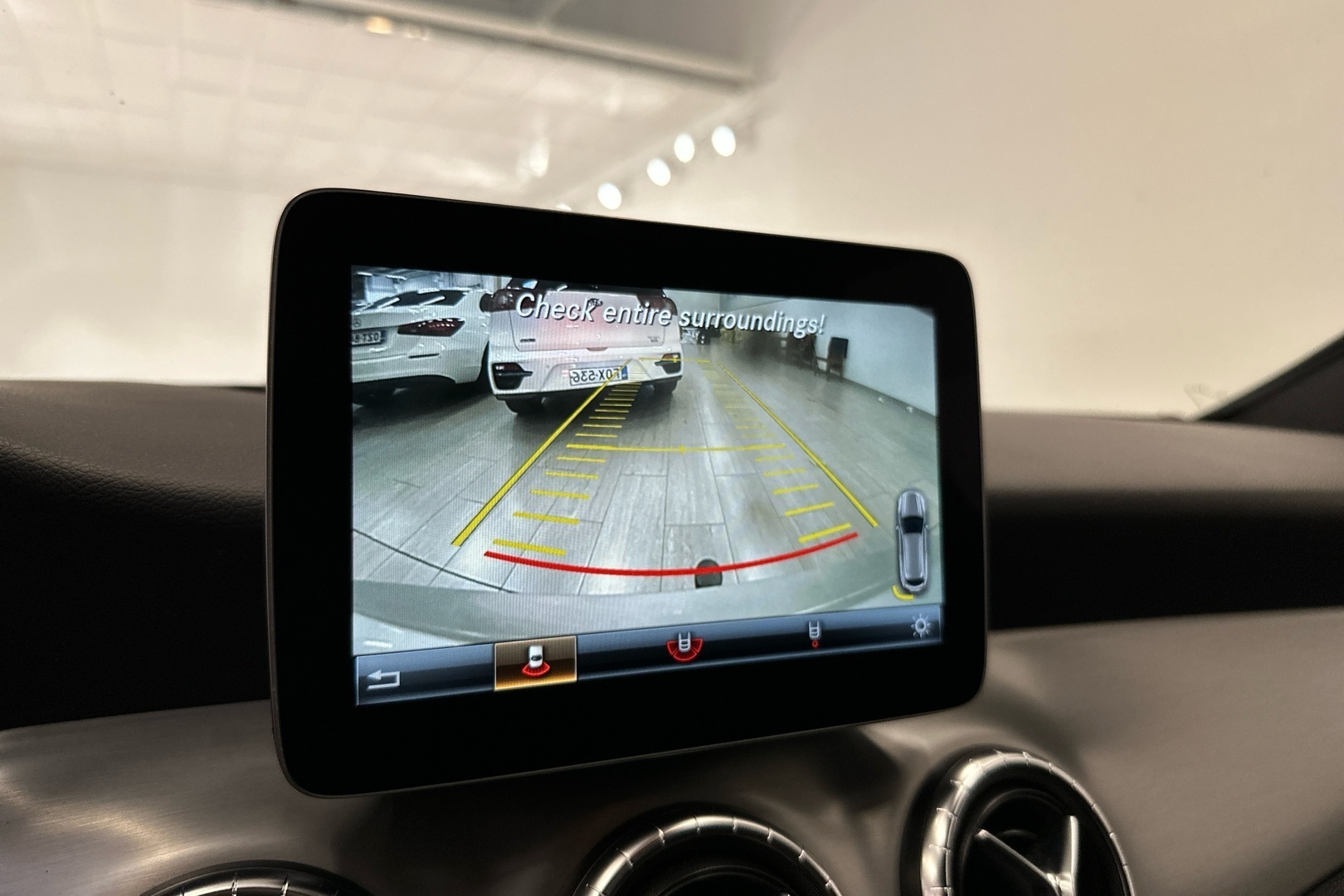 MERCEDES-BENZ CLA 2017