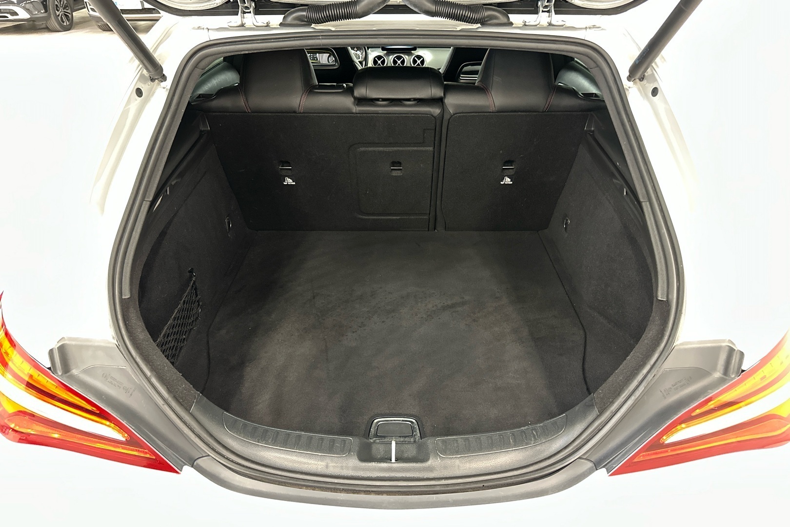 MERCEDES-BENZ CLA 2017