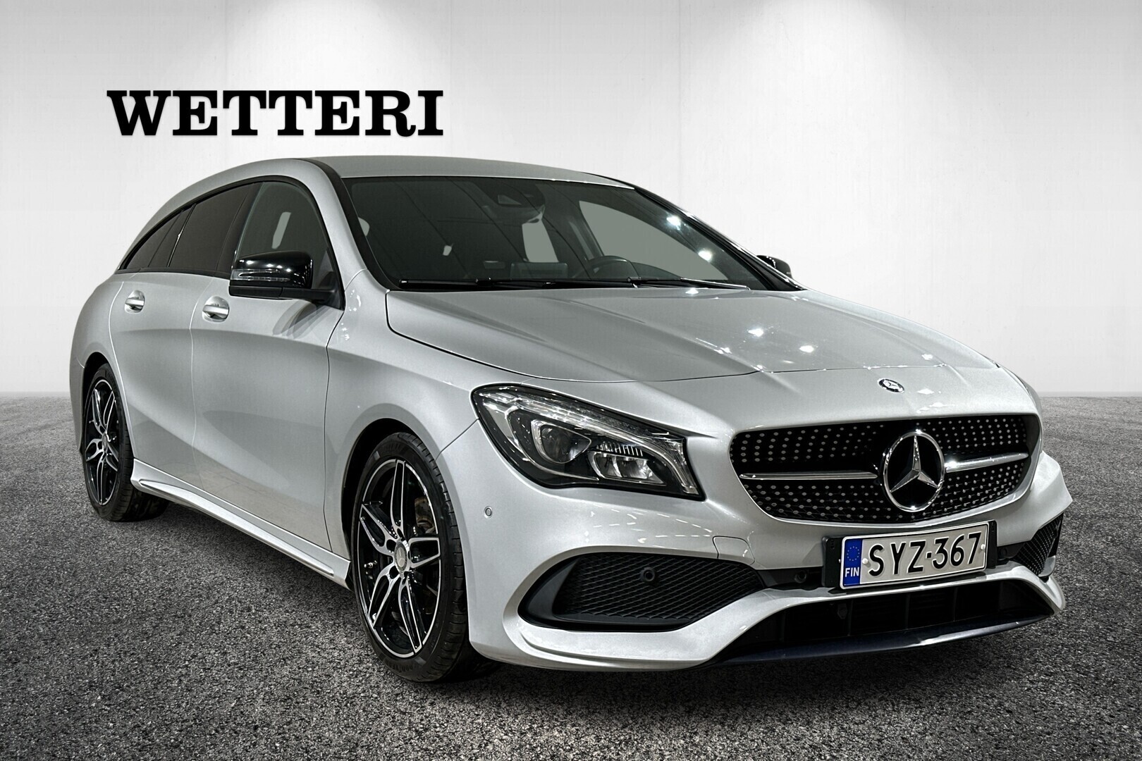 MERCEDES-BENZ CLA 2017