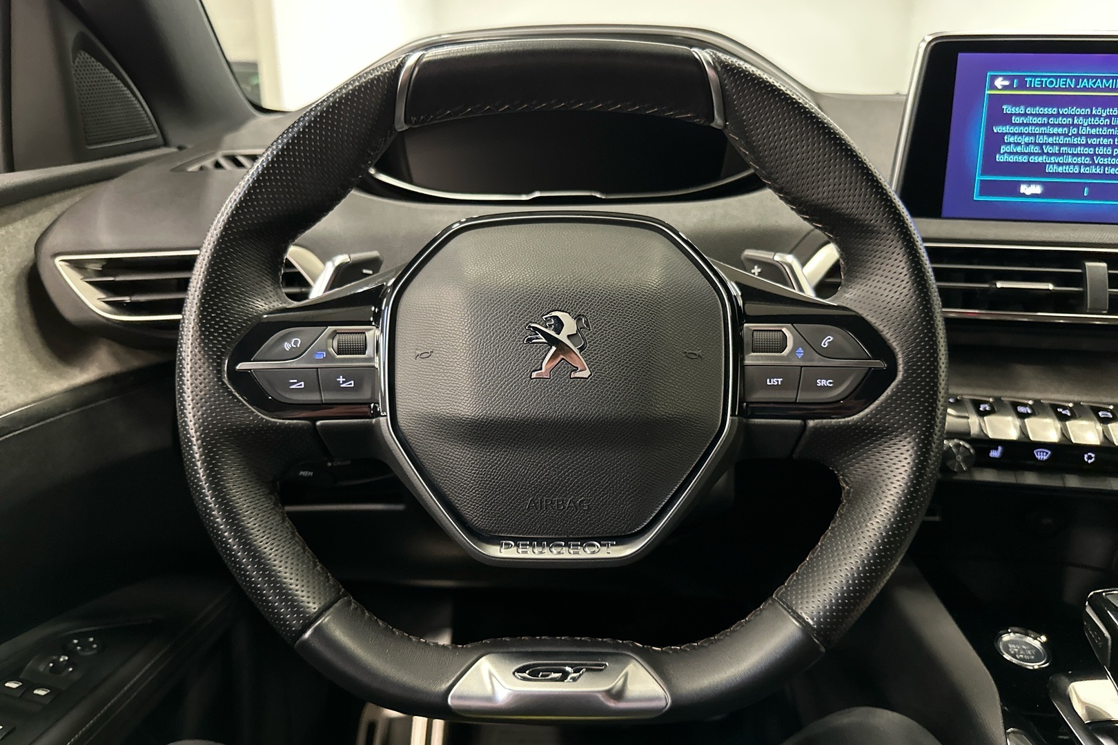 PEUGEOT 3008 2020