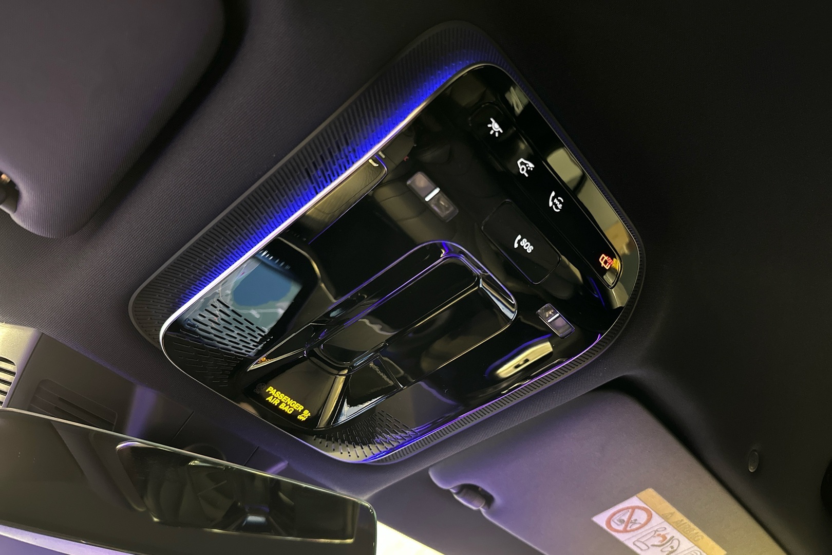 MERCEDES-BENZ E 2025