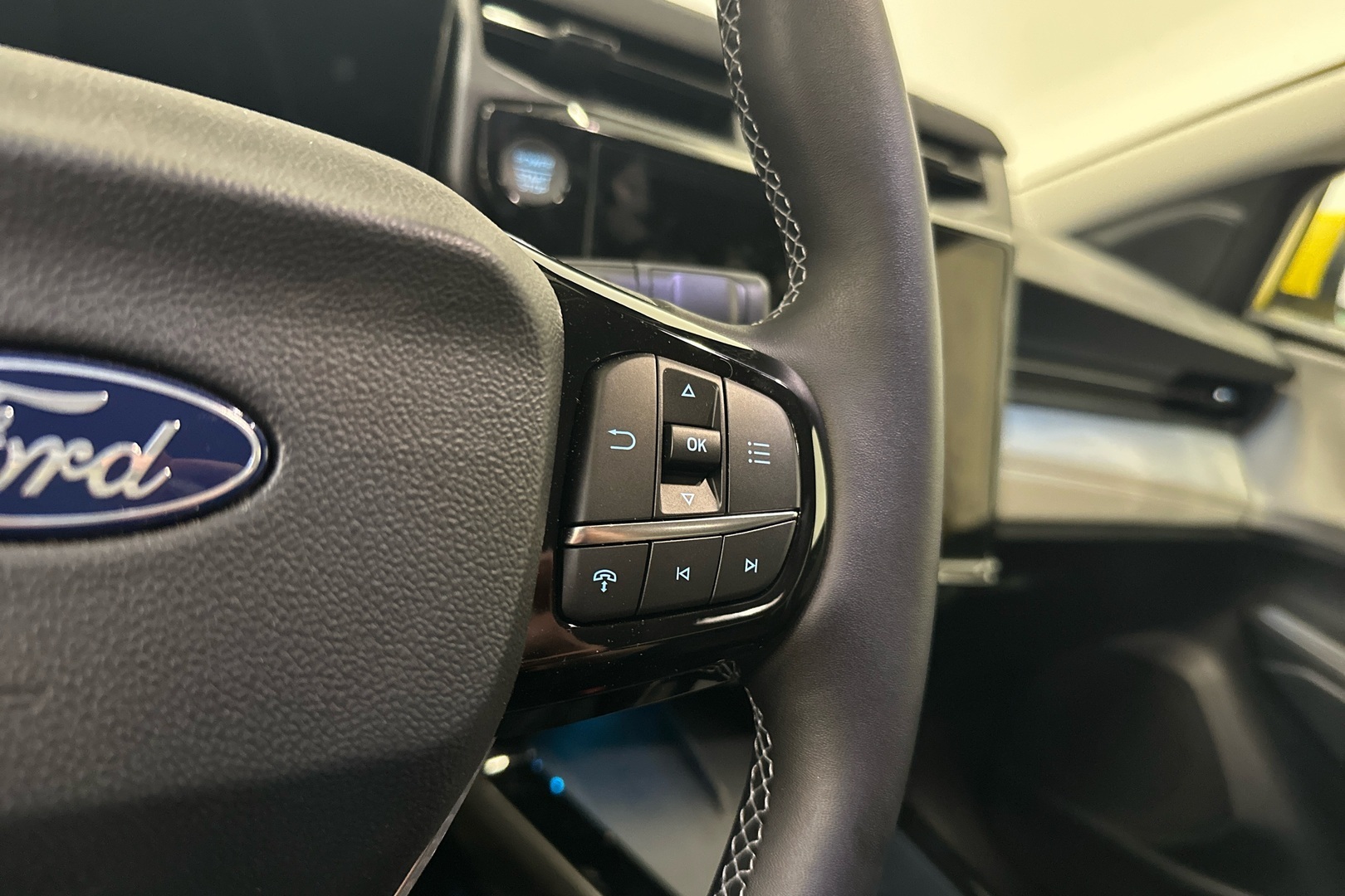 FORD Puma Gen-E 2025