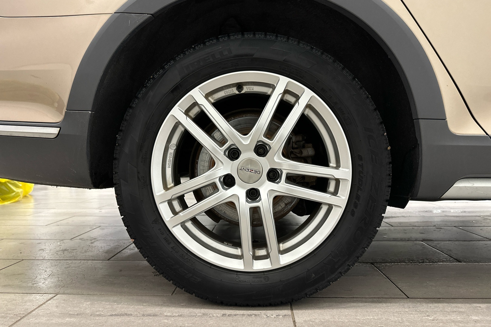 VOLKSWAGEN Passat 2016