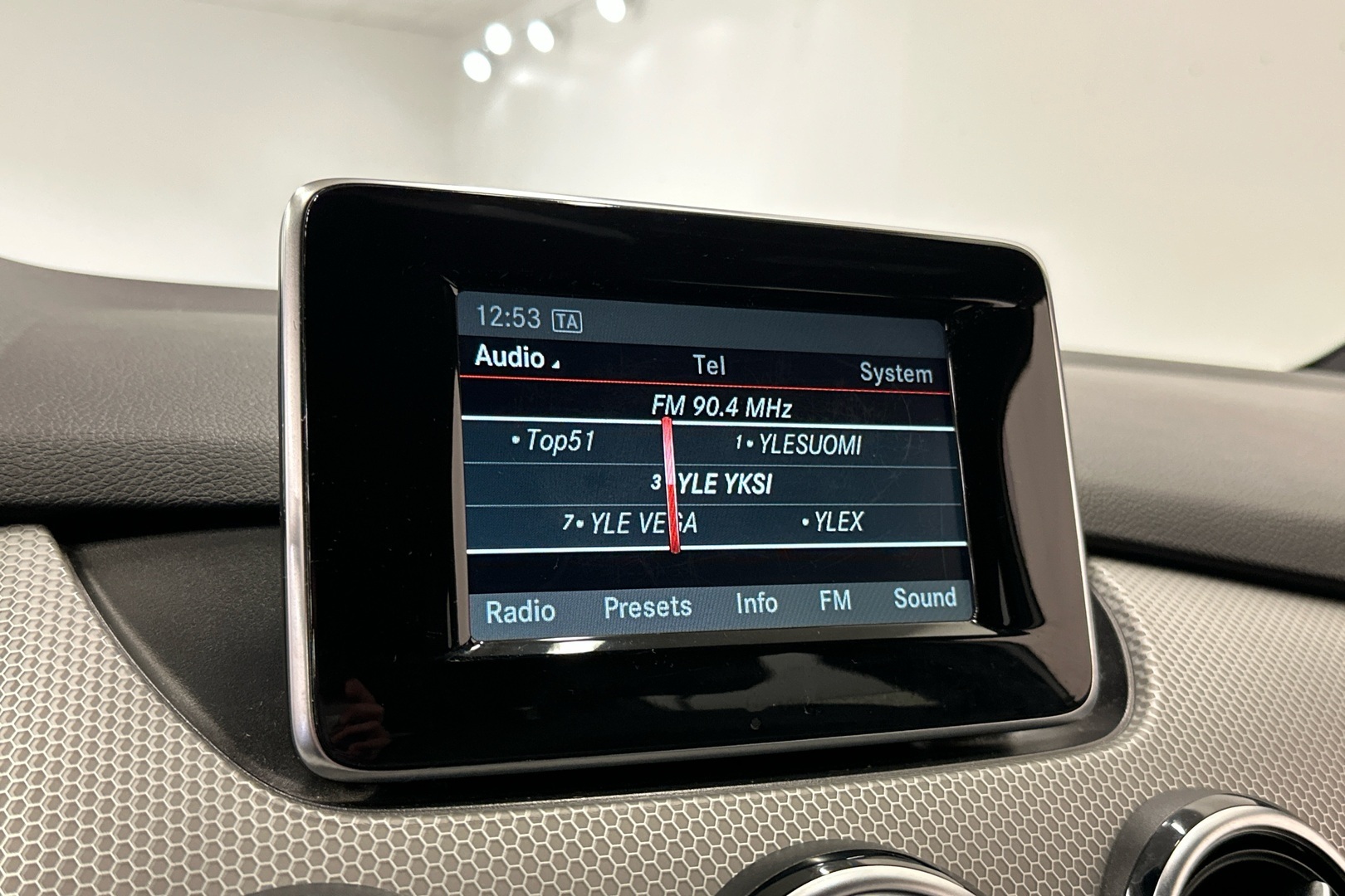 MERCEDES-BENZ B 2014