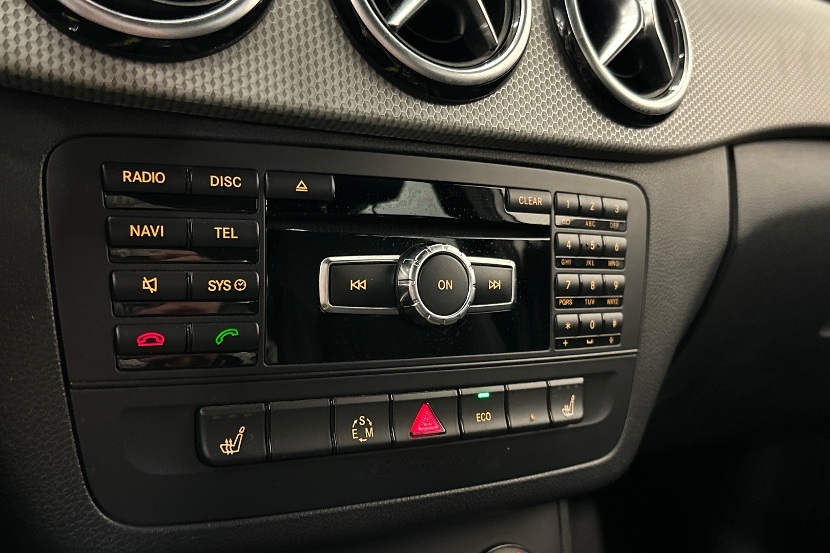 MERCEDES-BENZ B 2014