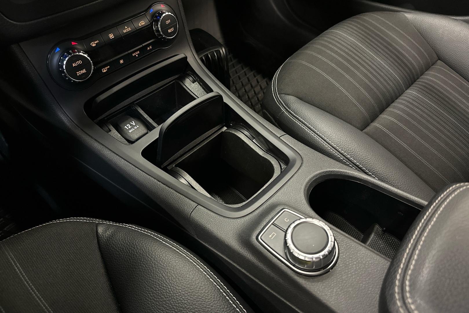 MERCEDES-BENZ B 2014