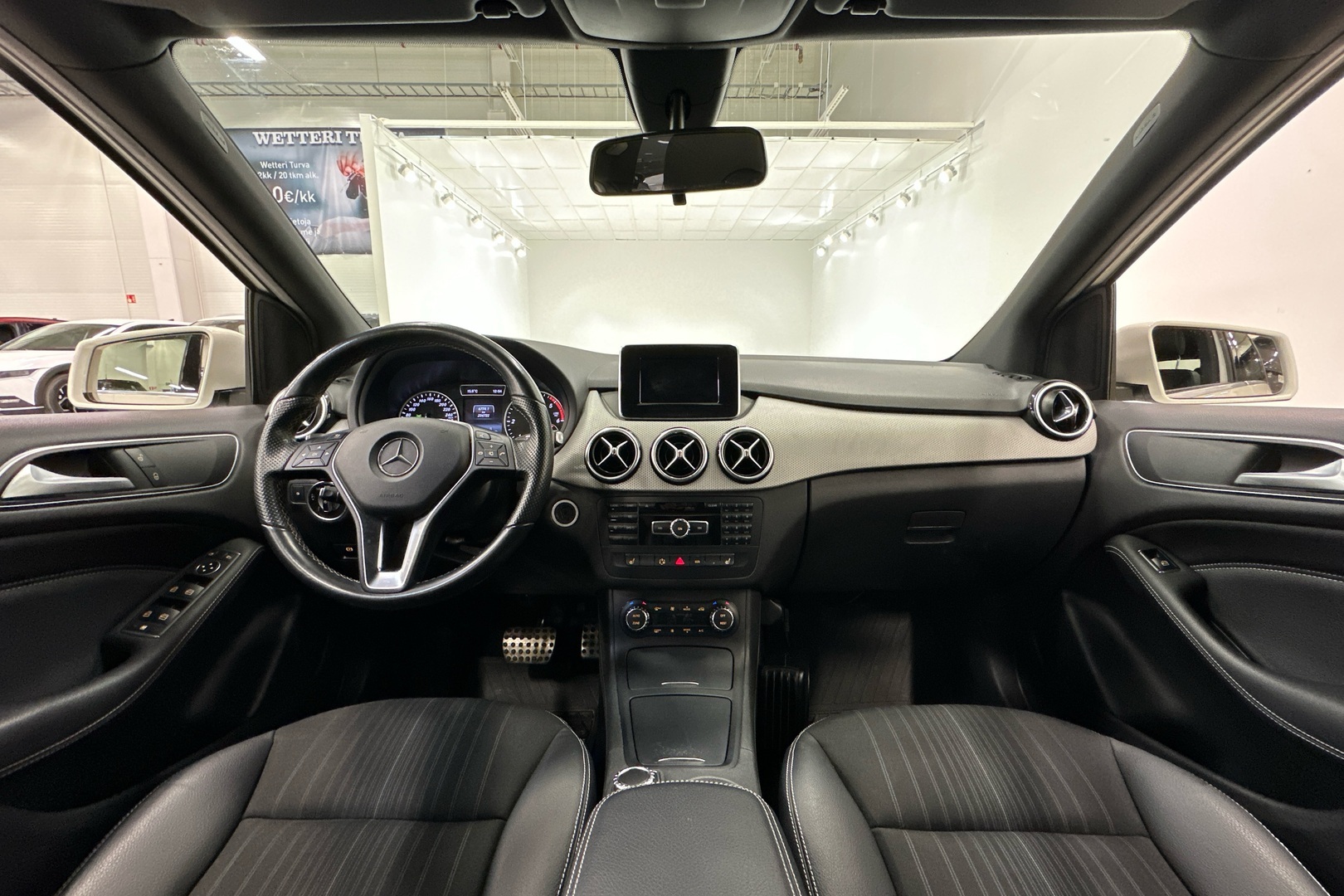 MERCEDES-BENZ B 2014