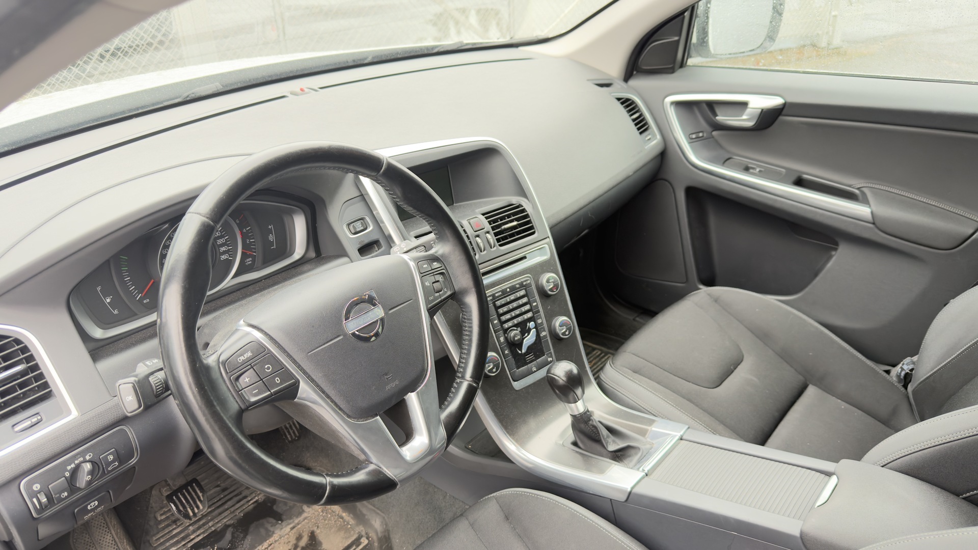 VOLVO XC60 2013