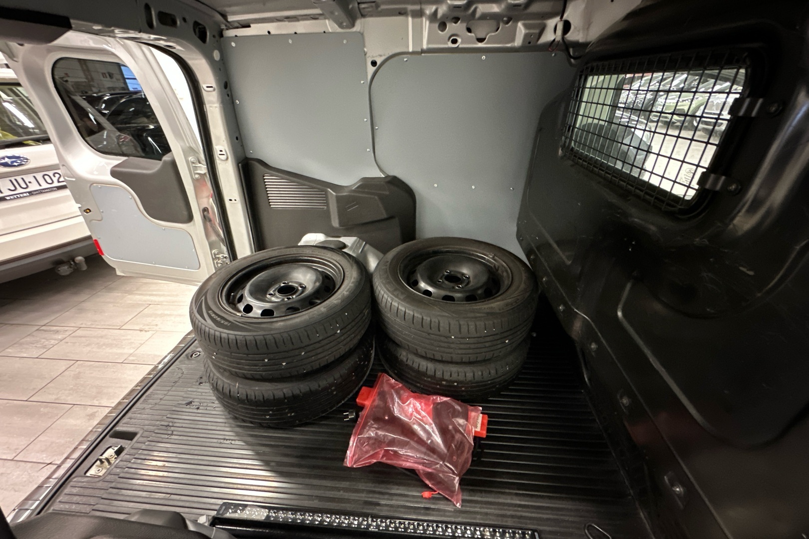 FORD Transit Courier 2016