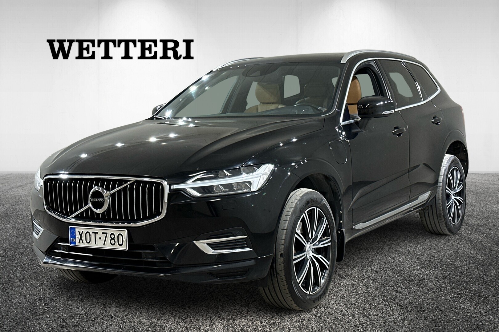 VOLVO XC60 2018