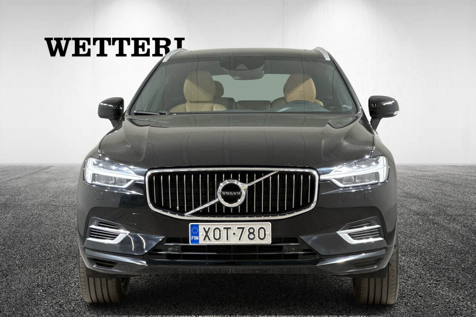 VOLVO XC60 2018
