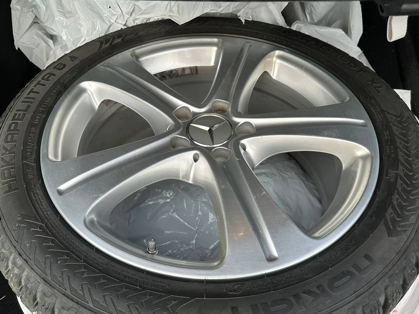 MERCEDES-BENZ E 2021