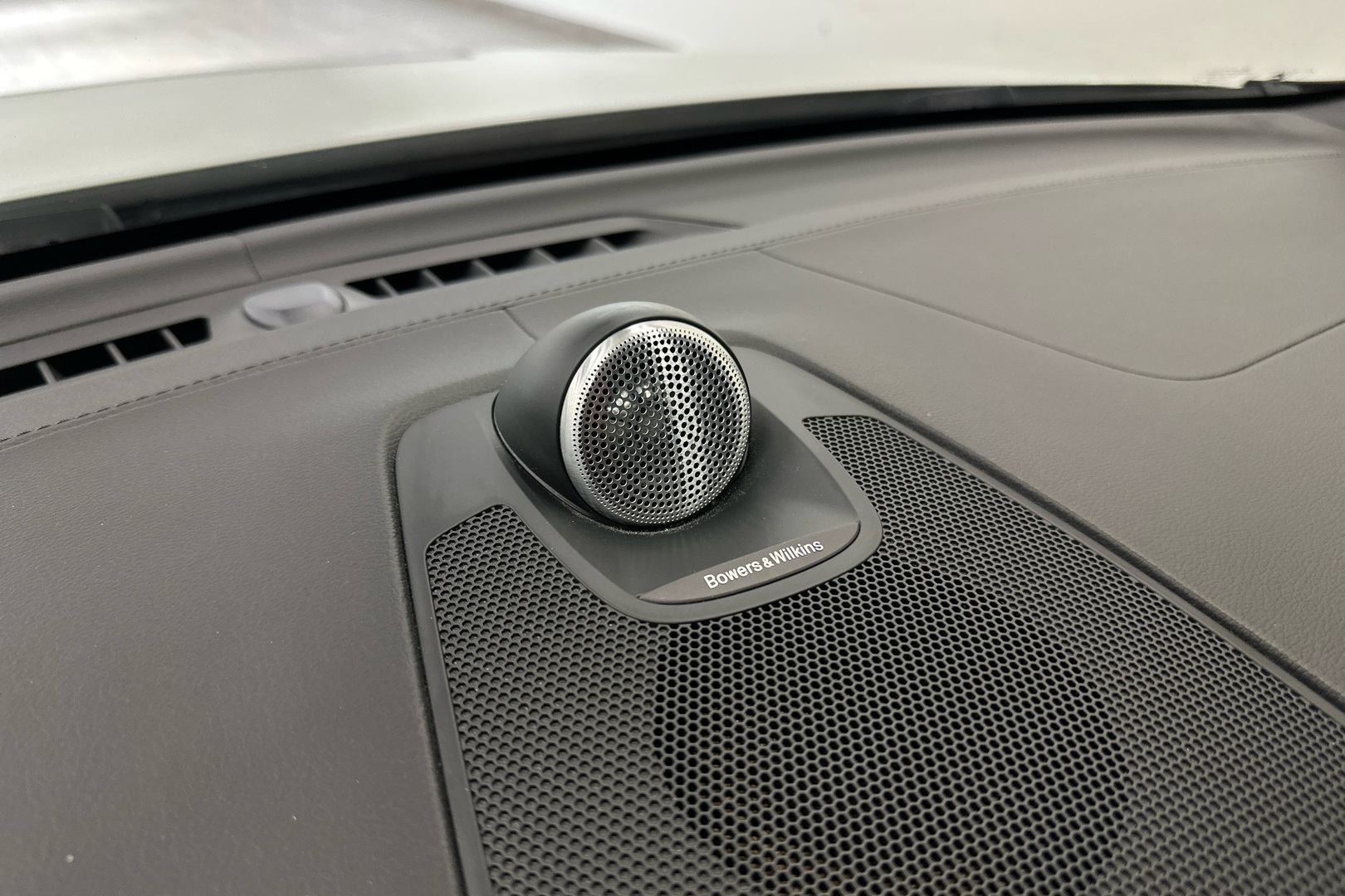 VOLVO XC60 2018
