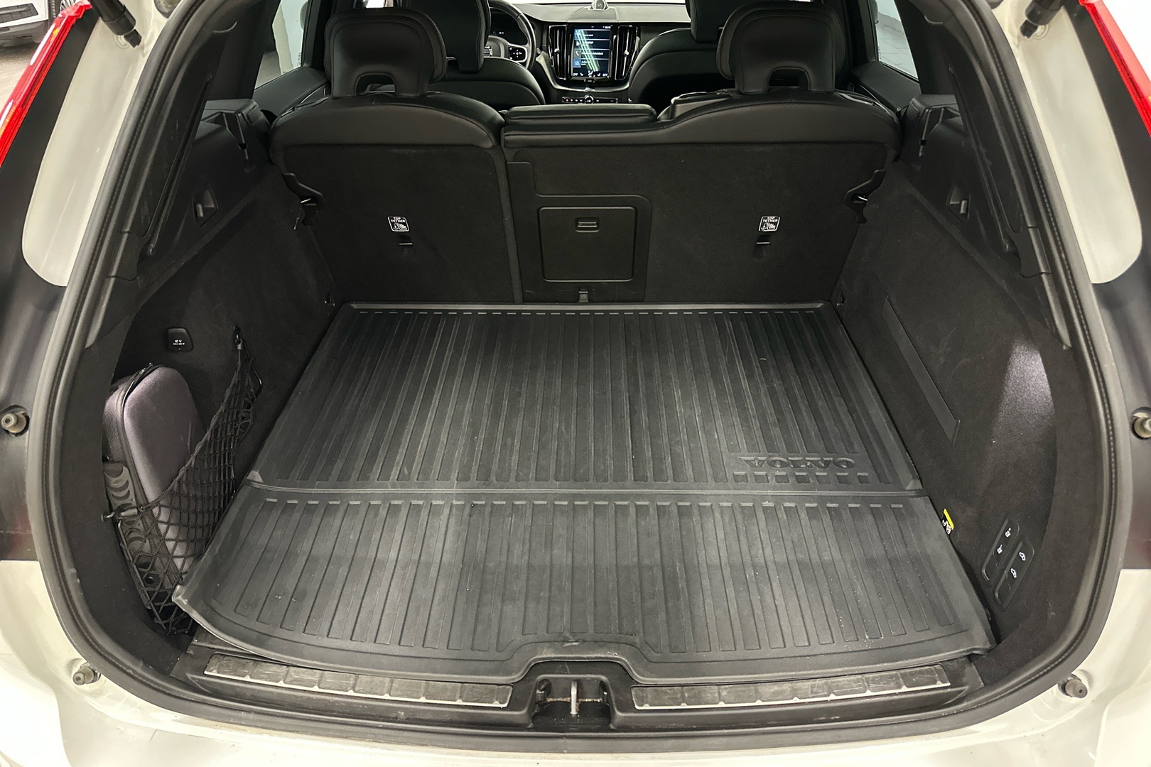 VOLVO XC60 2018