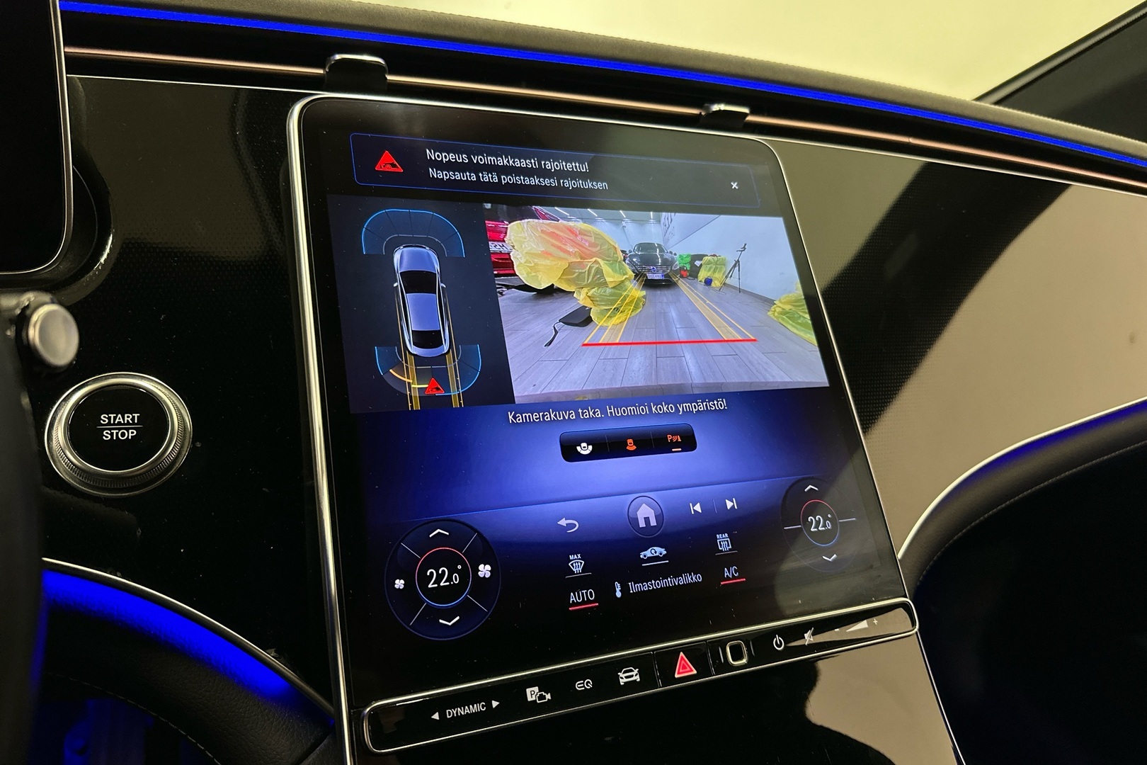 MERCEDES-BENZ EQE 2023