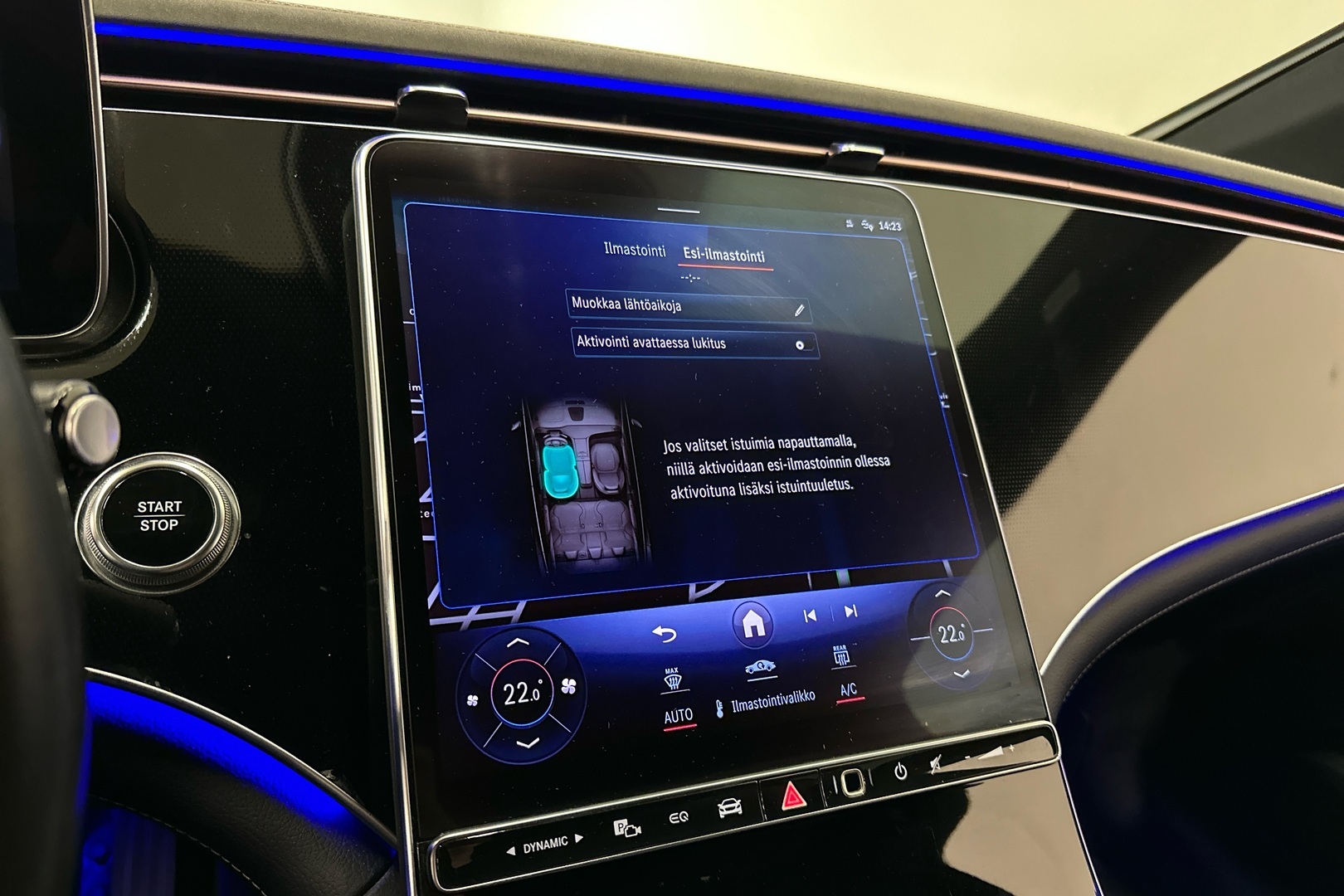 MERCEDES-BENZ EQE 2023