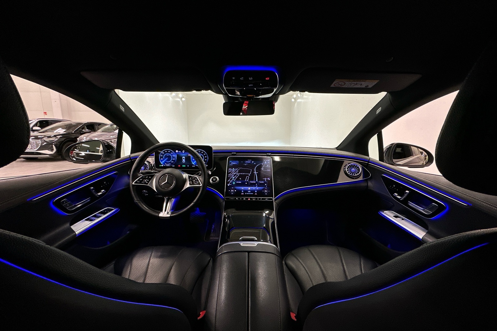 MERCEDES-BENZ EQE 2023