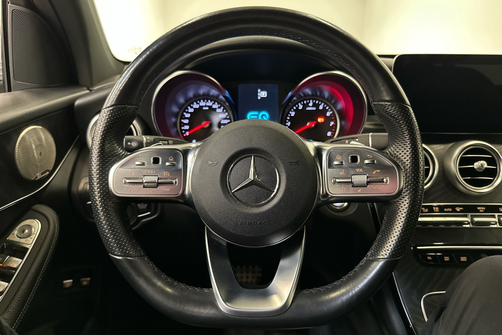 MERCEDES-BENZ GLC 2020