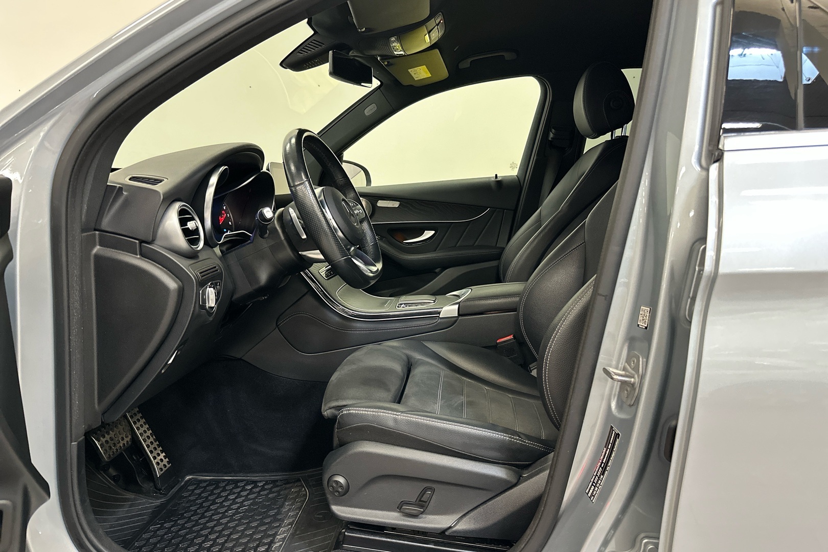 MERCEDES-BENZ GLC 2020