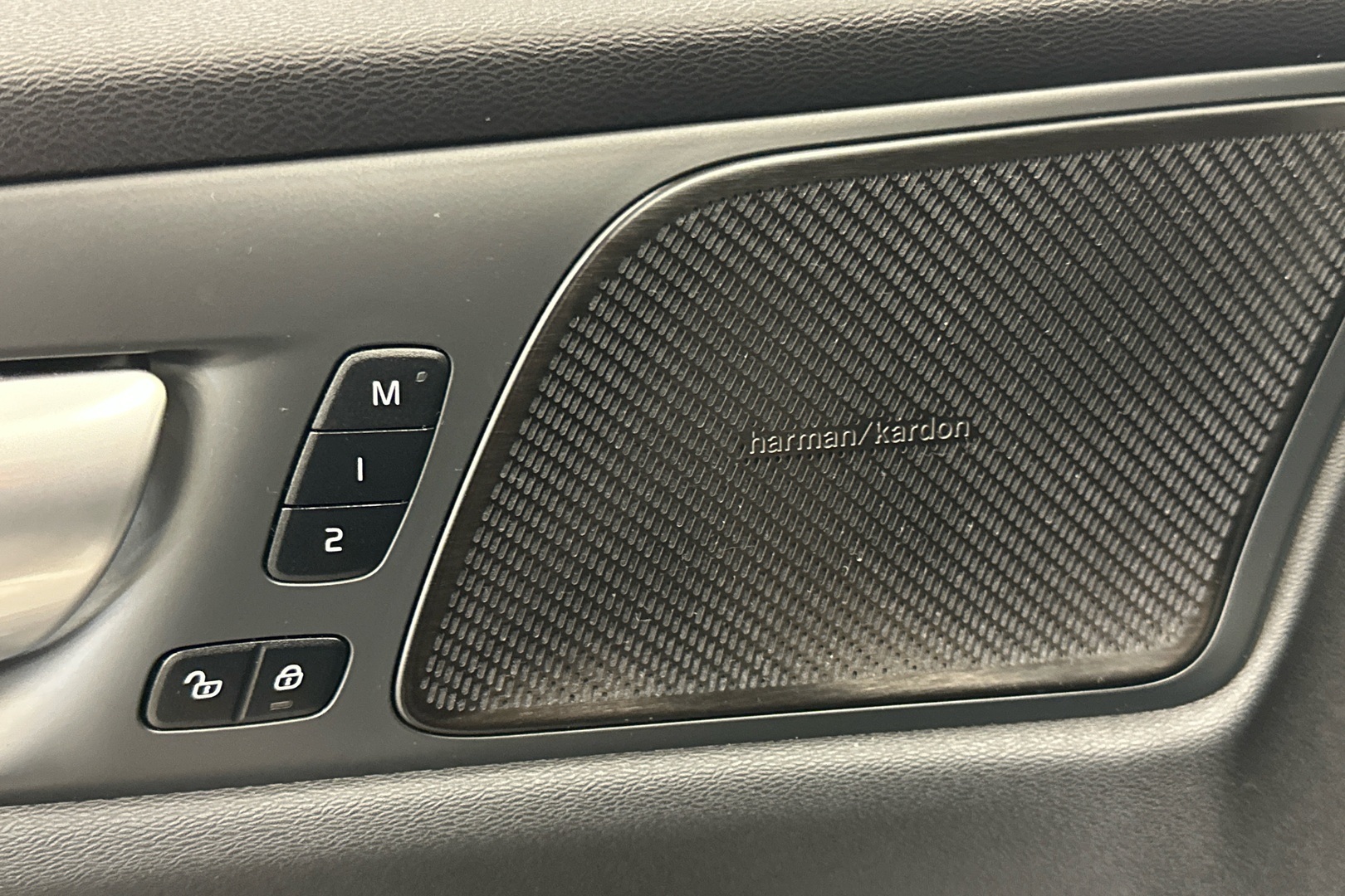 VOLVO S60 10