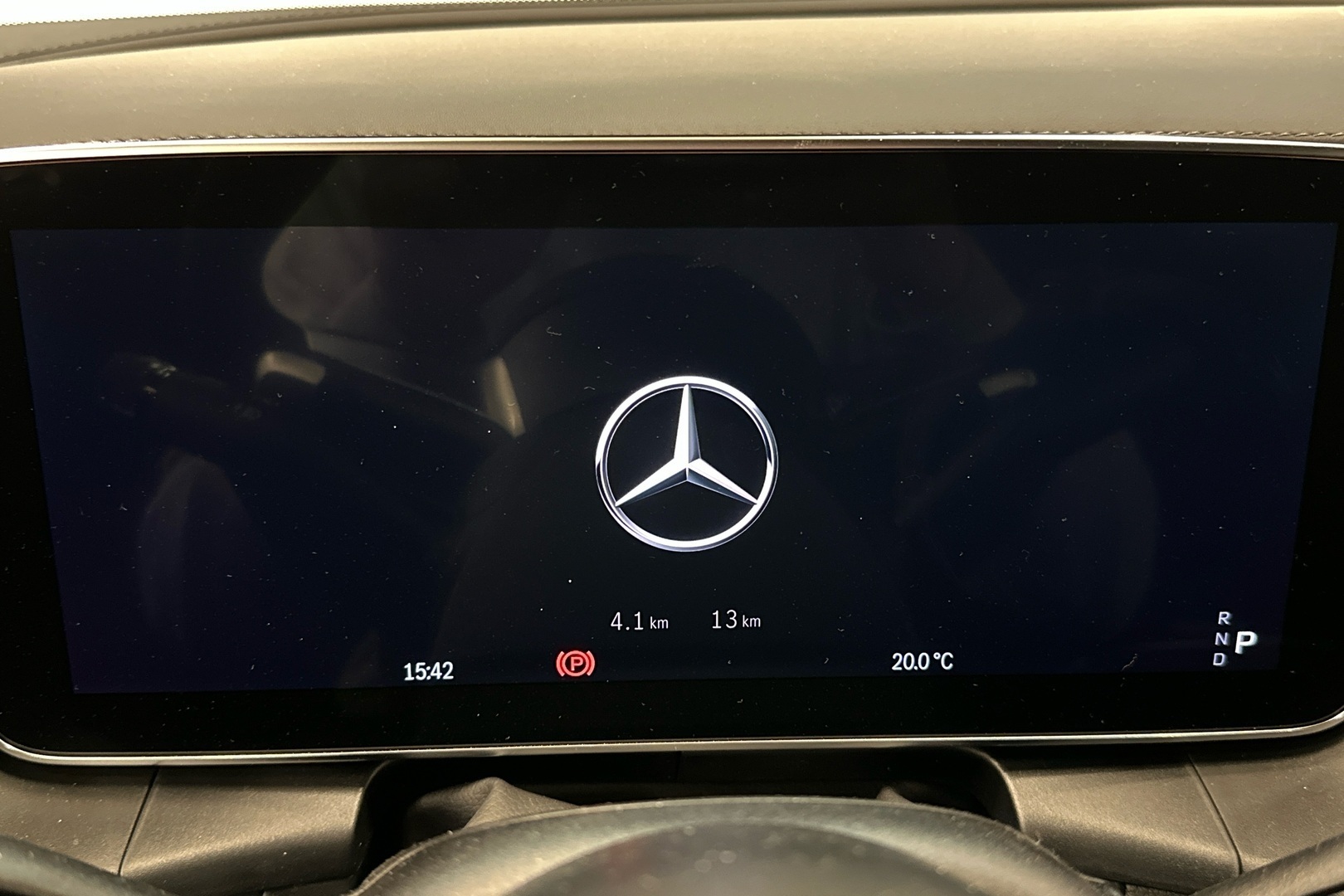 MERCEDES-BENZ GLC 2024