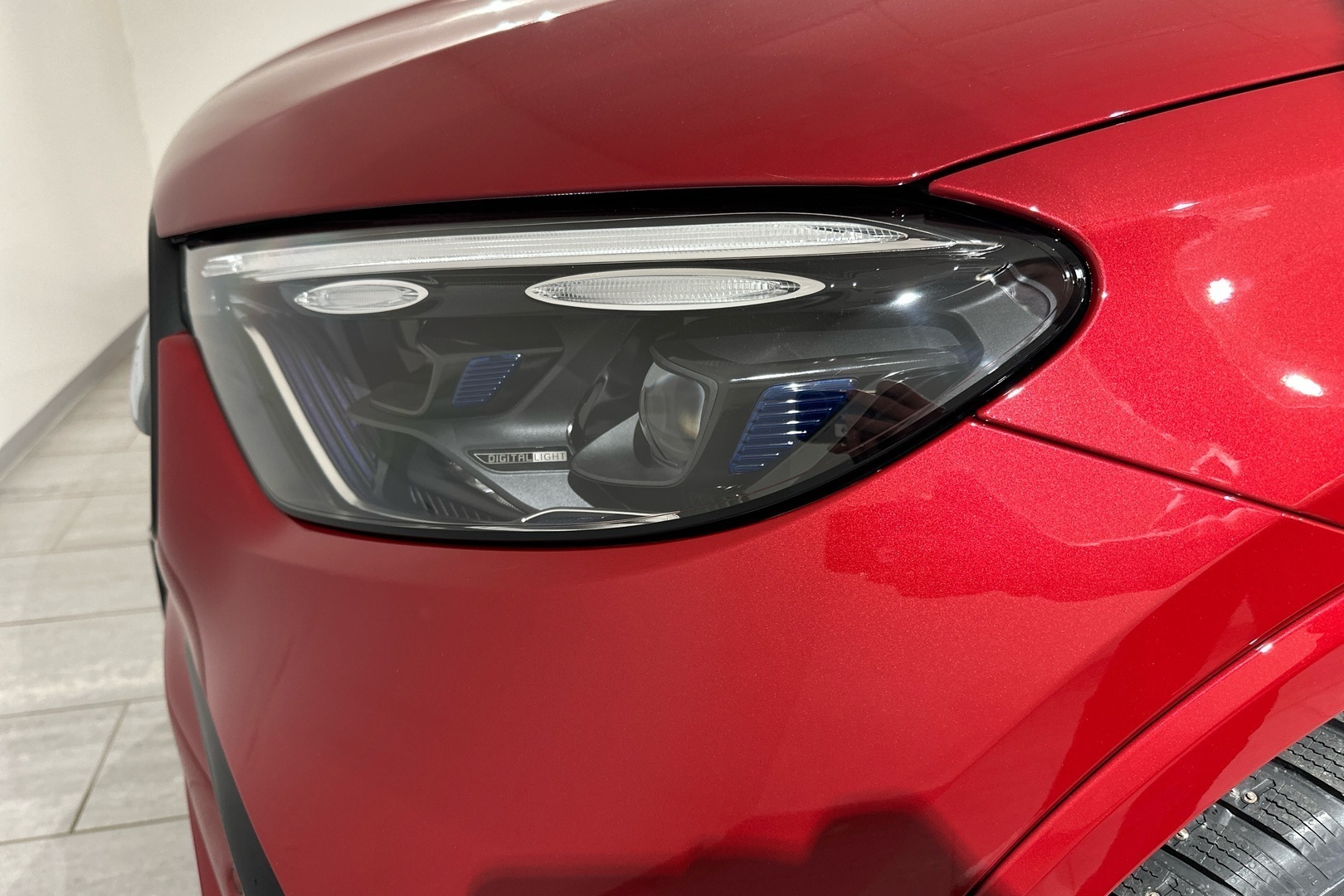 MERCEDES-BENZ GLC 2024