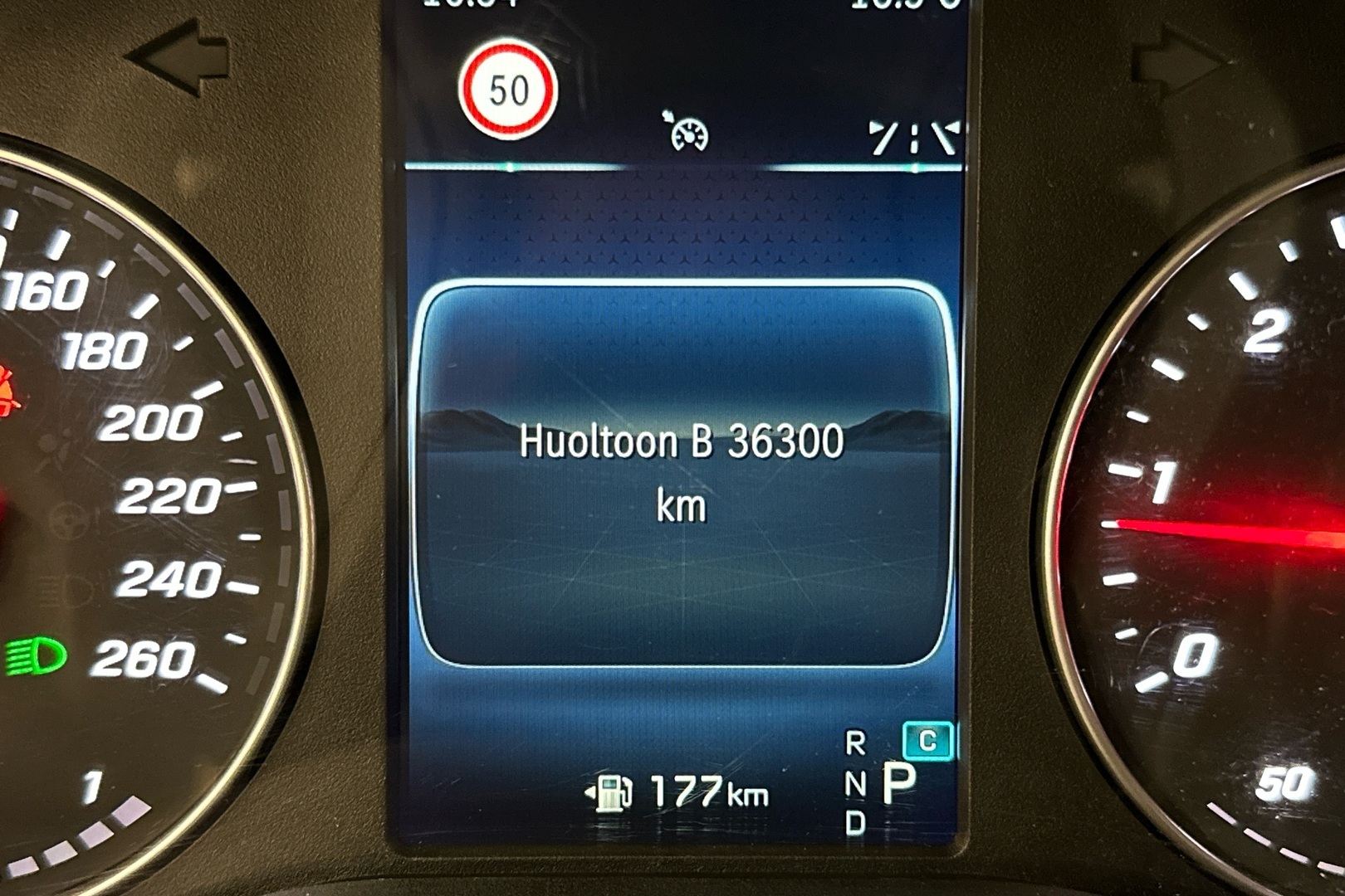 MERCEDES-BENZ VITO 2024