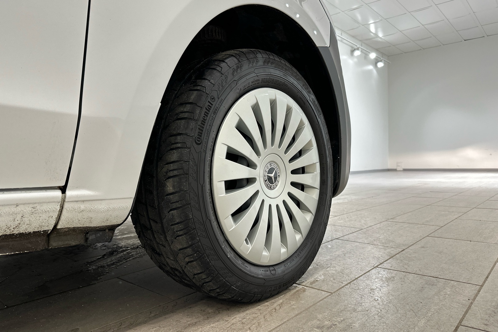 MERCEDES-BENZ VITO 2024