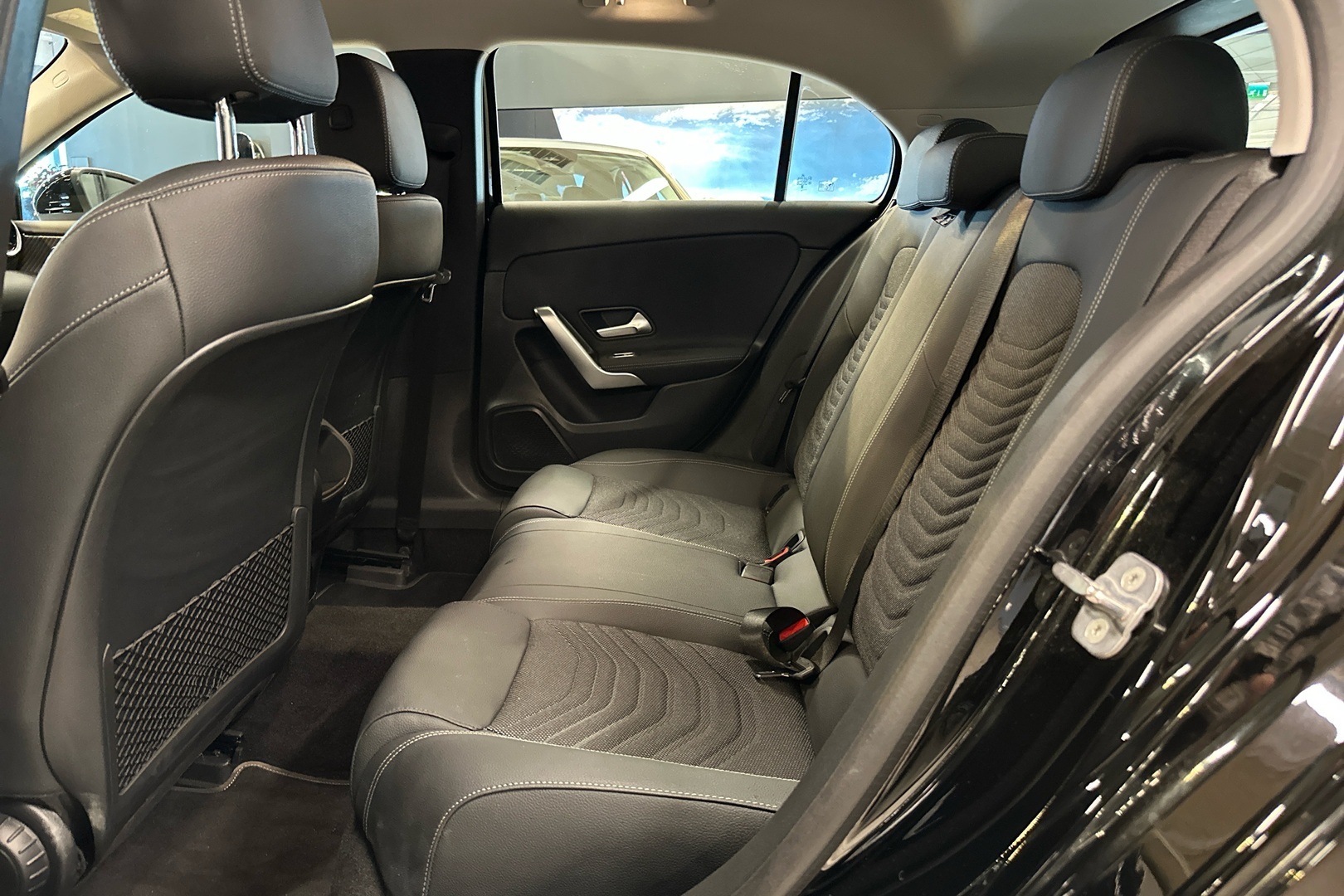 MERCEDES-BENZ A 2025