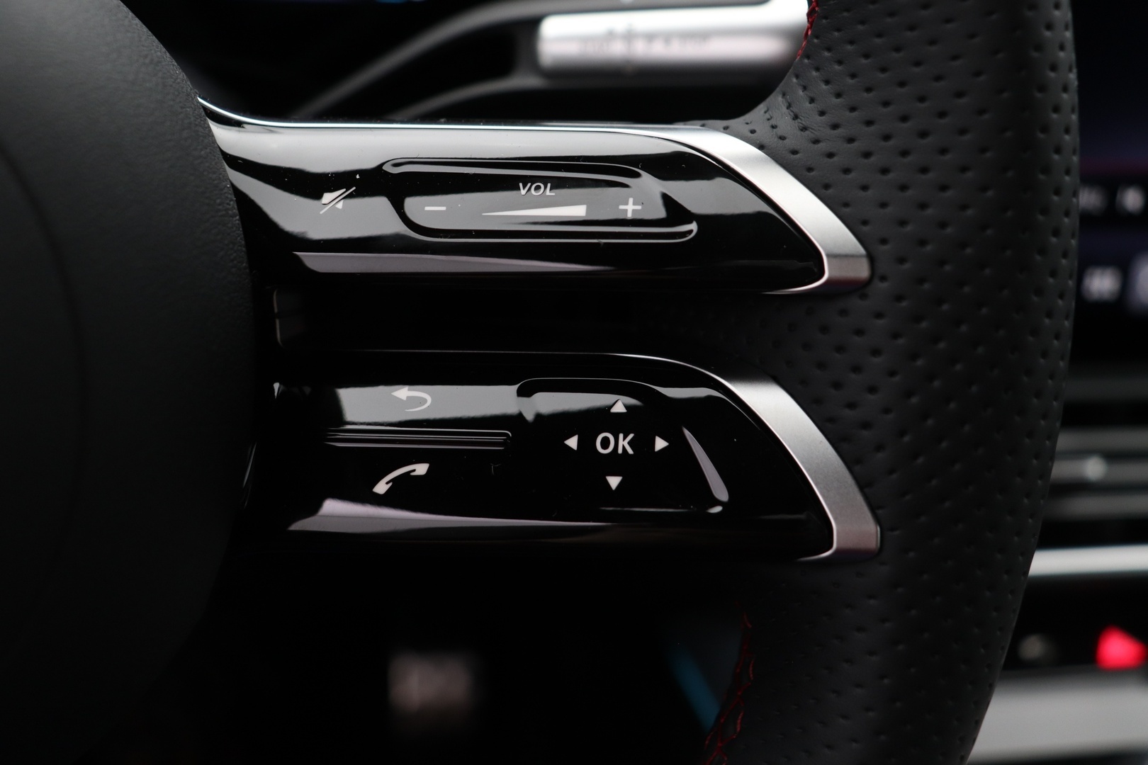MERCEDES-BENZ CLA 14