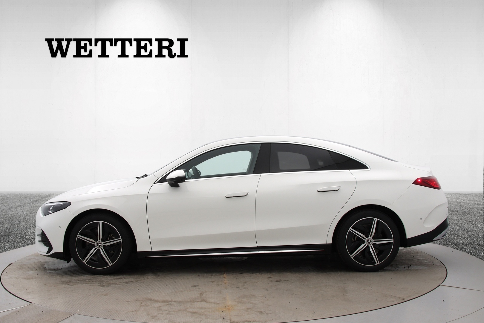 MERCEDES-BENZ CLA 2