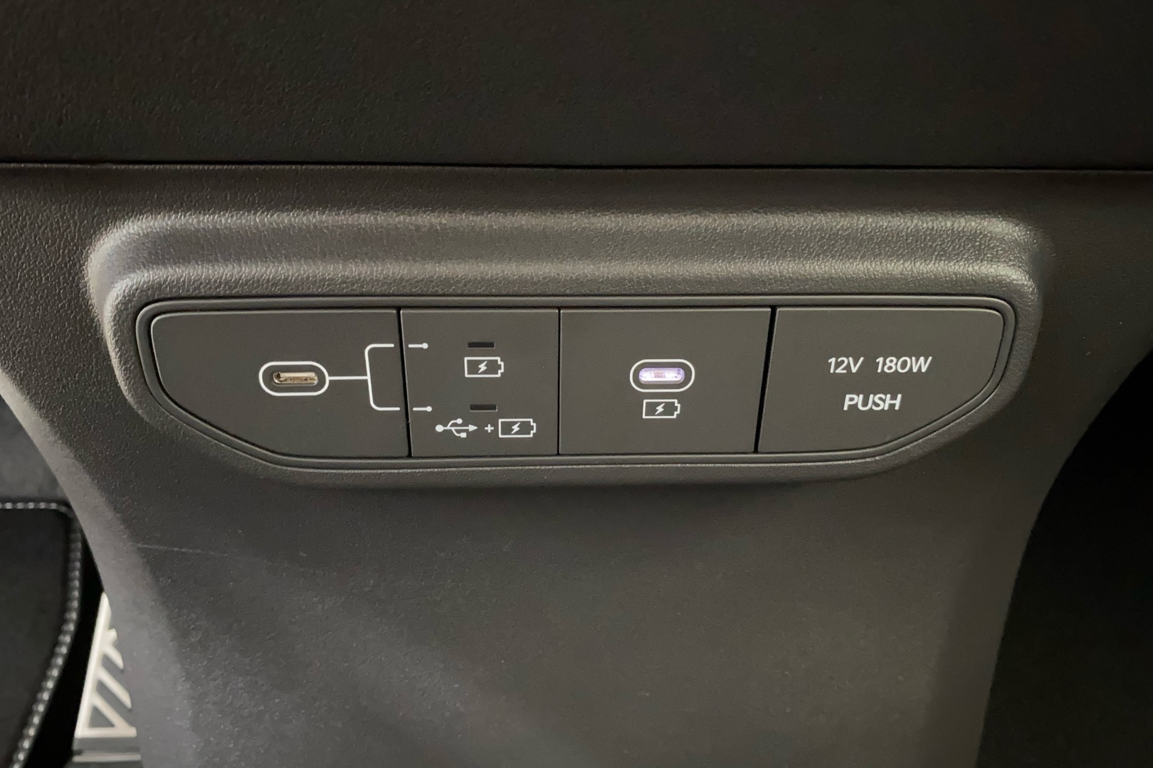 KIA EV5 17