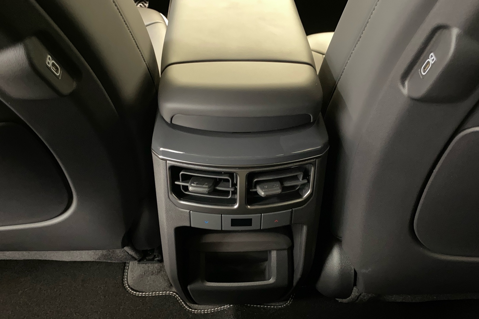KIA EV5 26
