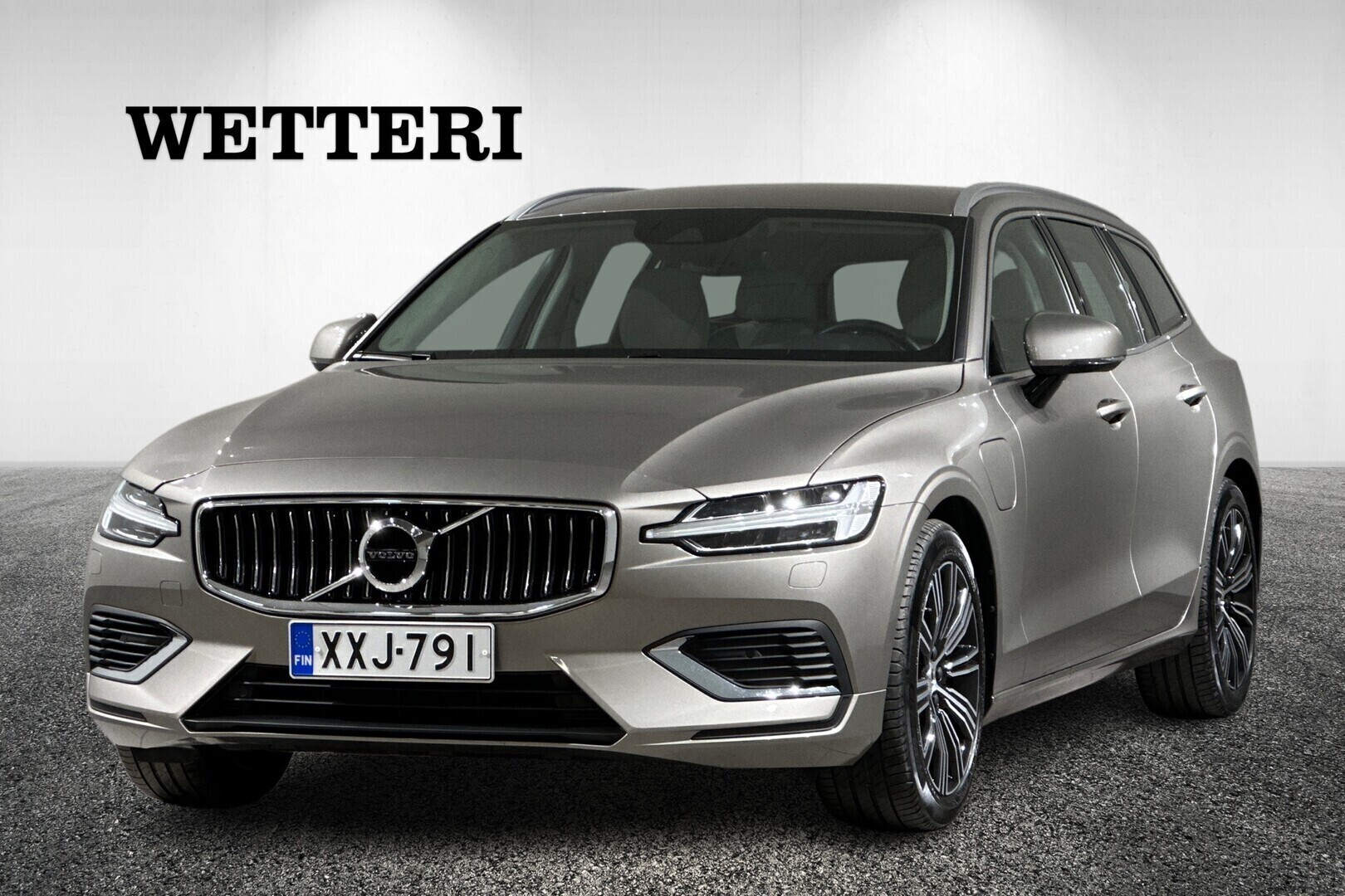 VOLVO V60 2021