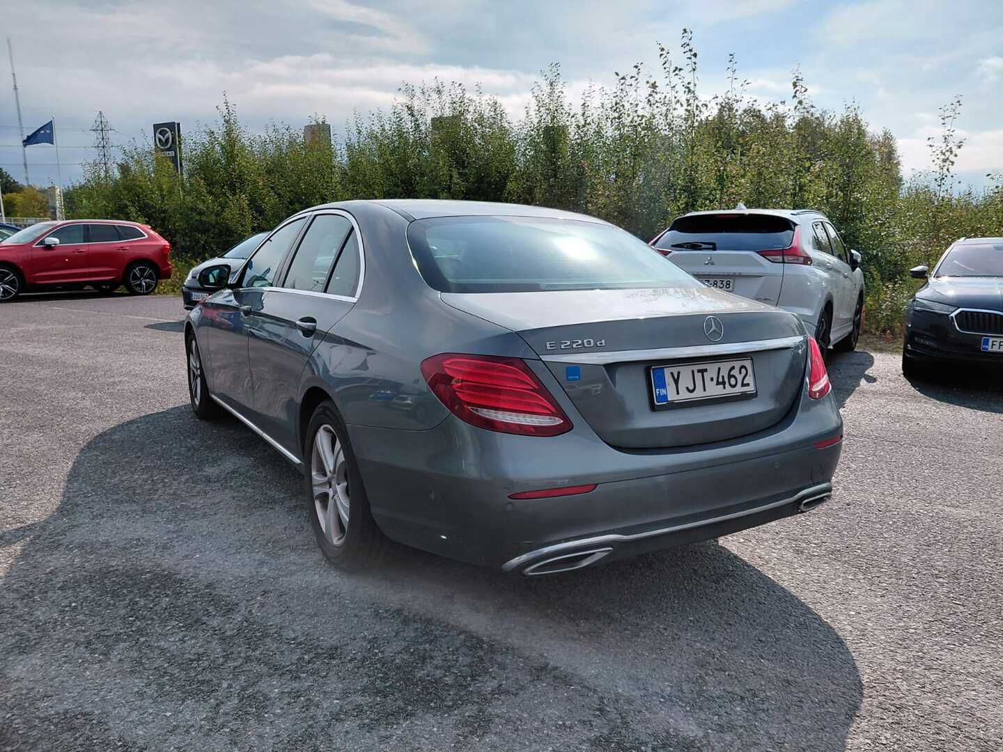 MERCEDES-BENZ E 2016