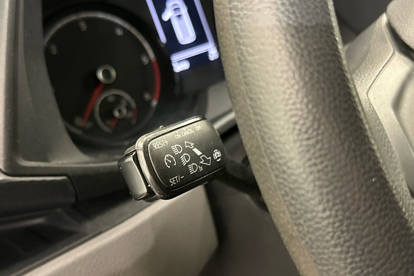 VOLKSWAGEN Transporter 2020