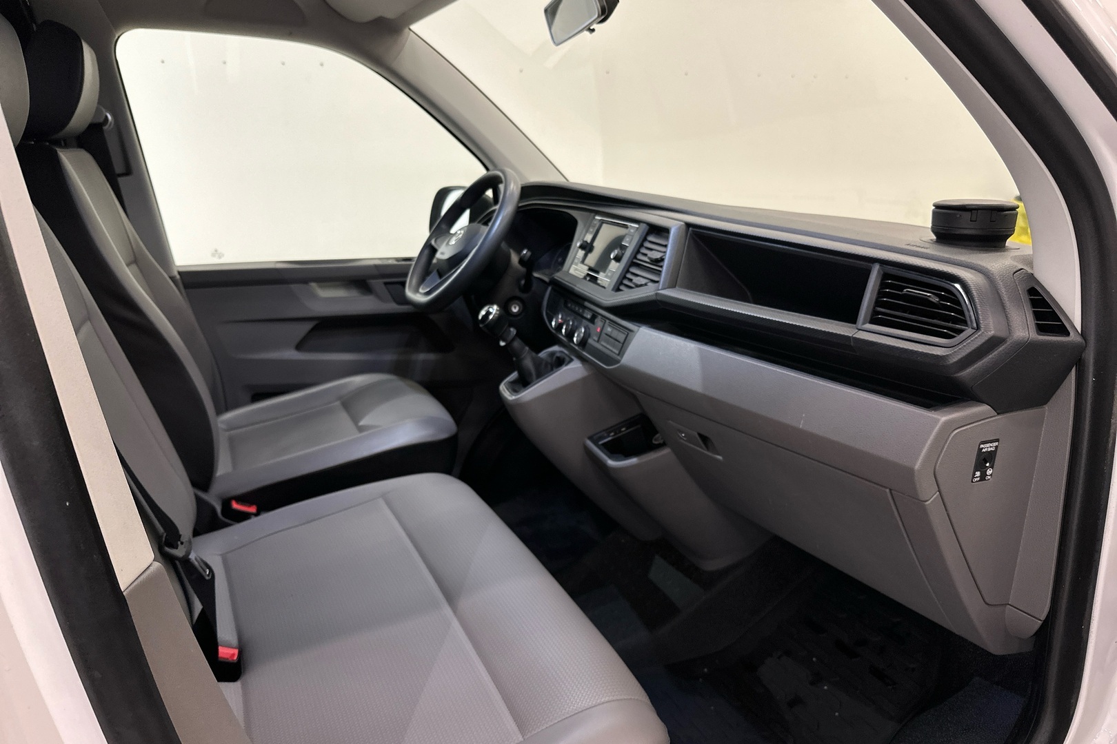 VOLKSWAGEN Transporter 2020