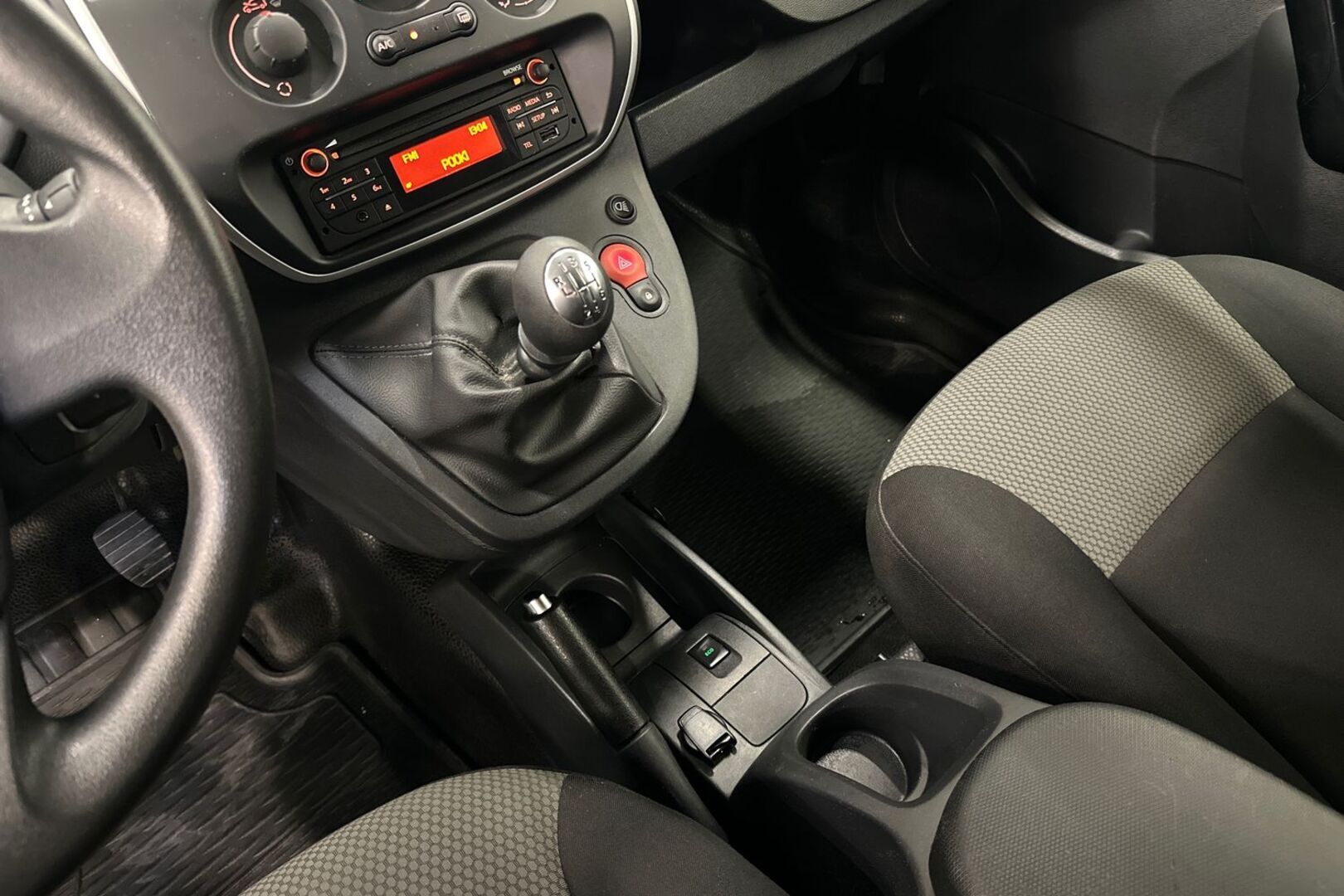 RENAULT Kangoo 17