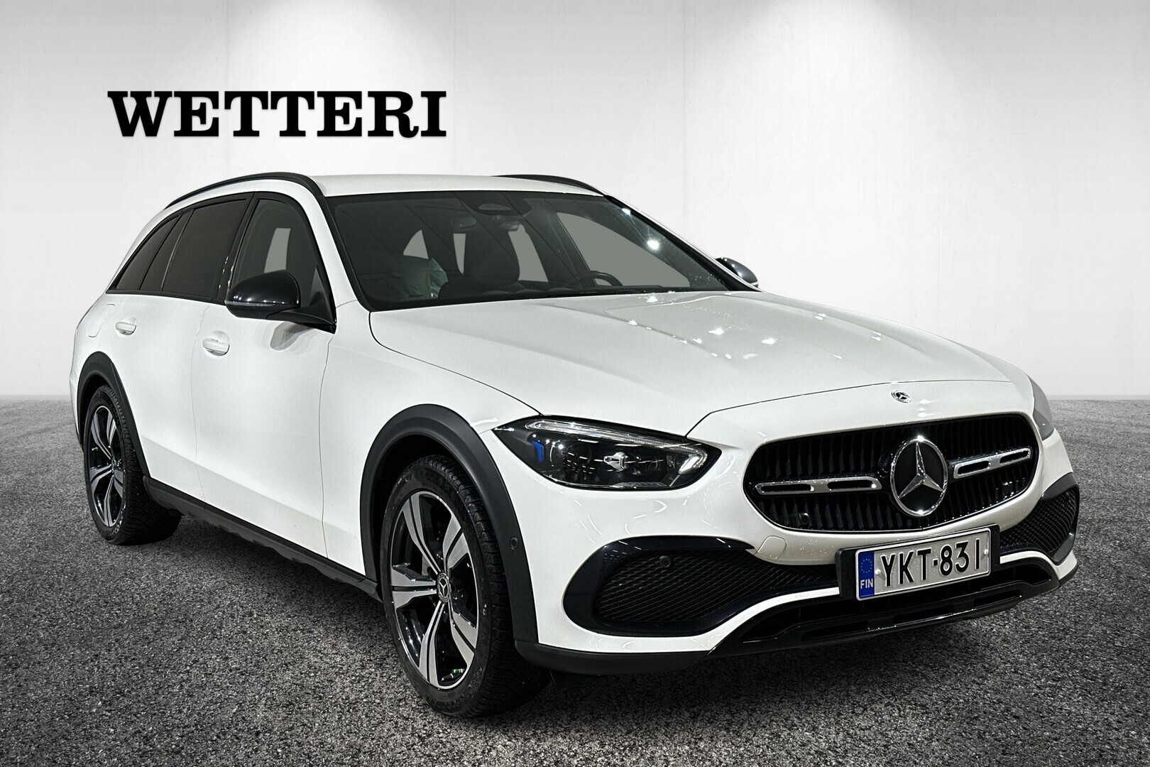 MERCEDES-BENZ C 2022