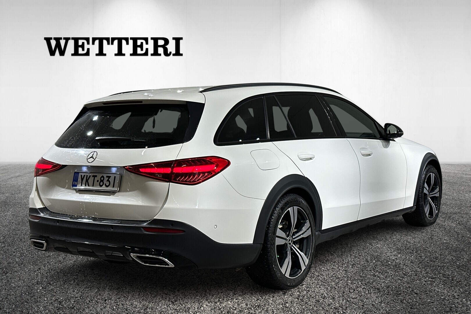 MERCEDES-BENZ C 2022