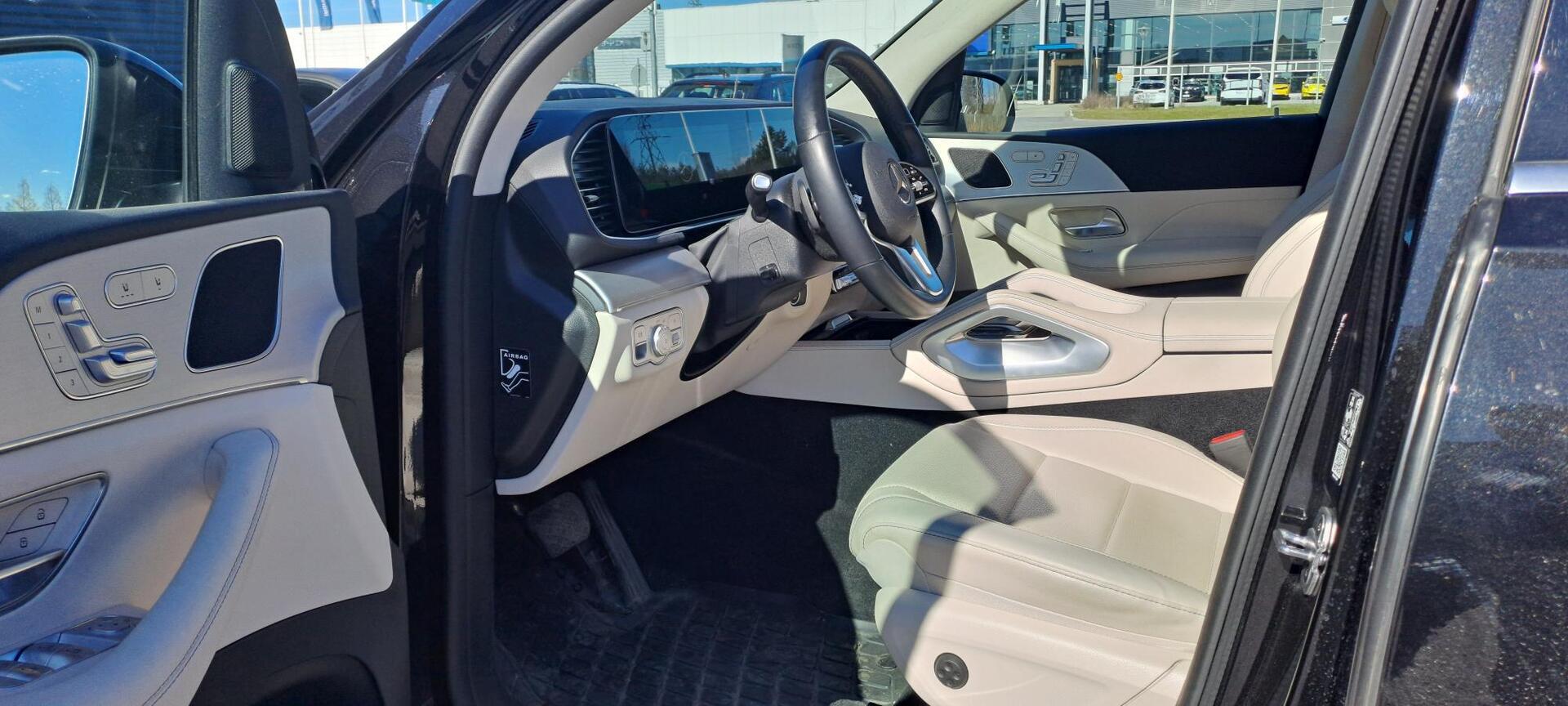 MERCEDES-BENZ GLE 2022
