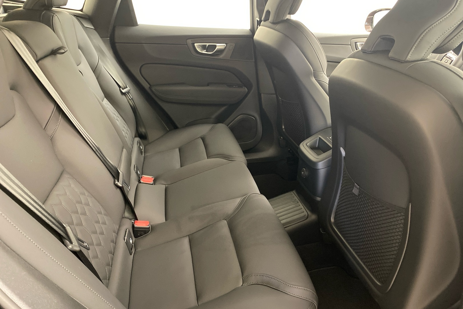 VOLVO XC60 2026